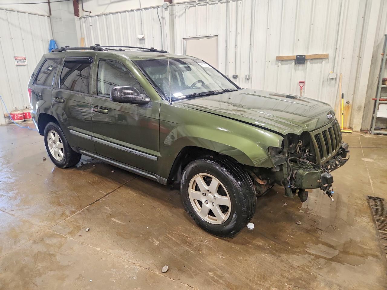 2009 Jeep Grand Cherokee Laredo Green vin: 1J8GR48K69C508236