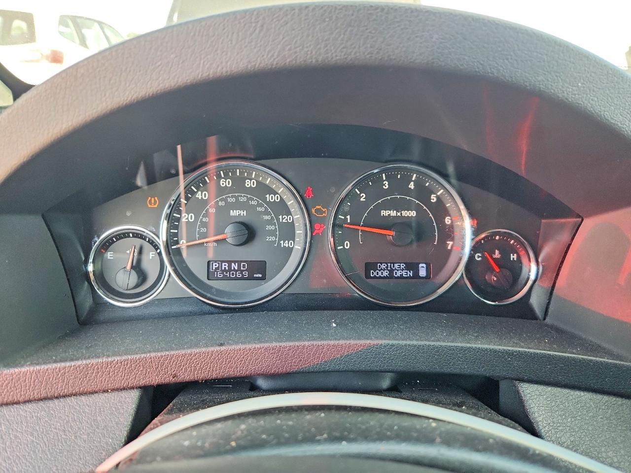 2009 Jeep Grand Cherokee Laredo Cream vin: 1J8GR48K69C555542