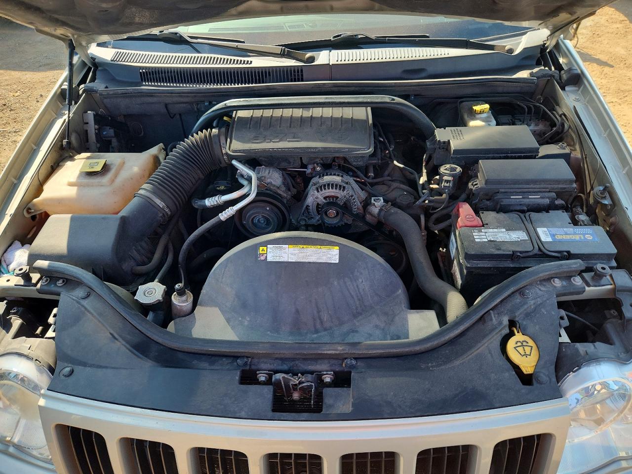 2009 Jeep Grand Cherokee Laredo Cream vin: 1J8GR48K69C555542
