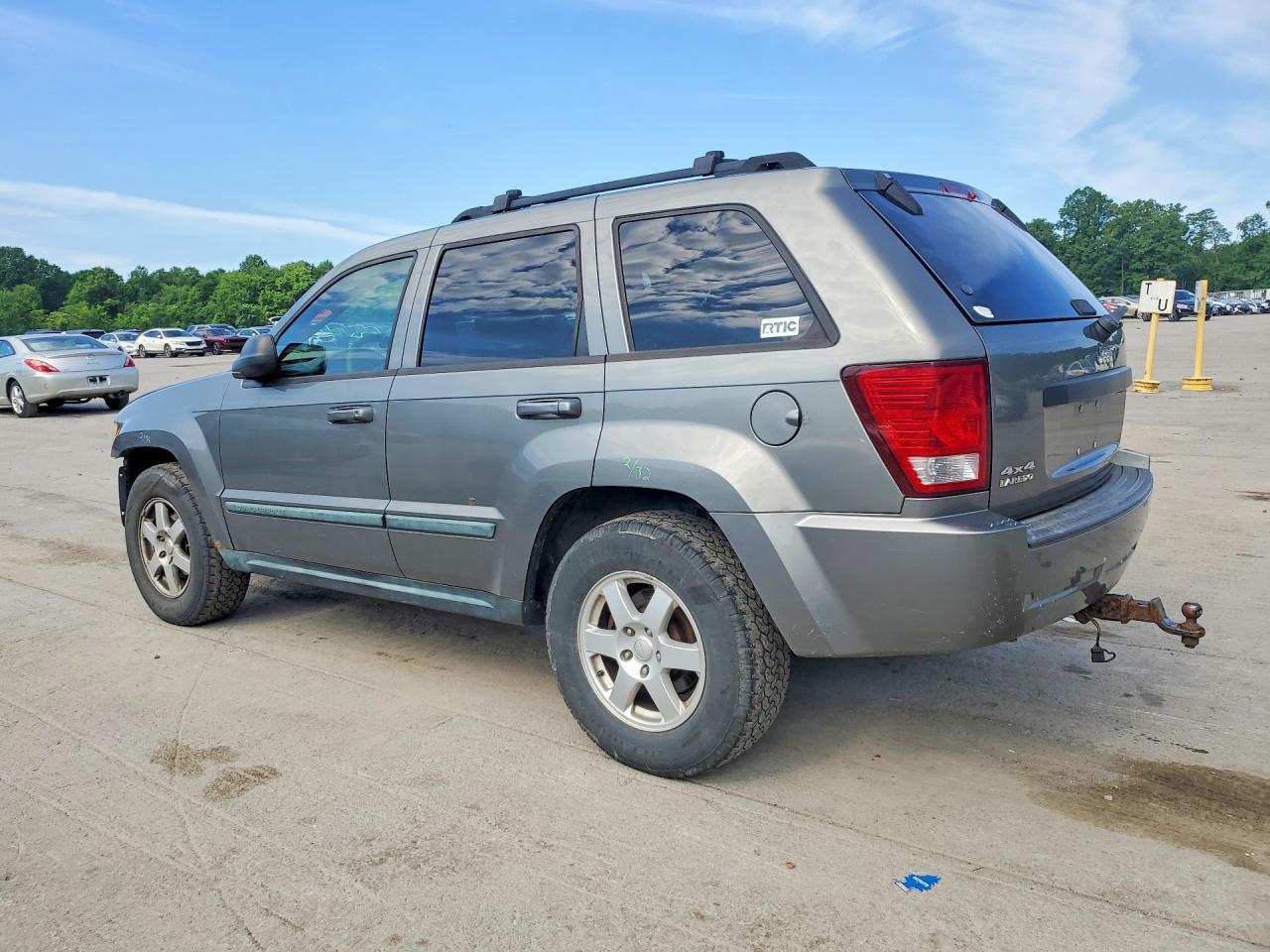 2008 Jeep Grand Cherokee Laredo Gray vin: 1J8GR48K78C106255