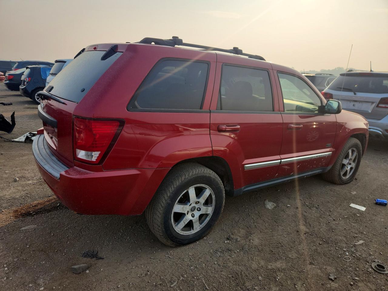 2009 Jeep Grand Cherokee Laredo Red vin: 1J8GR48K79C556330