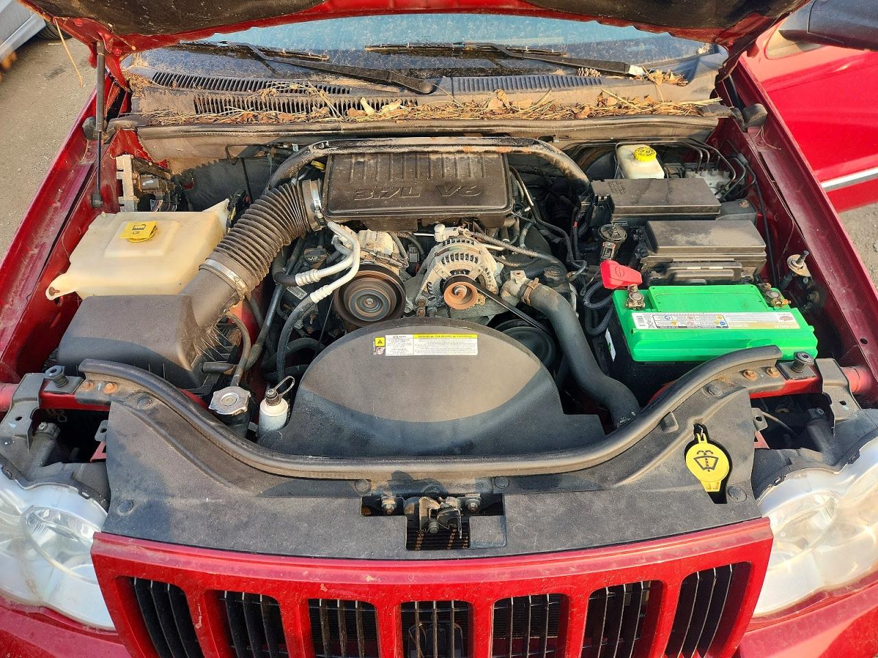 2009 Jeep Grand Cherokee Laredo Red vin: 1J8GR48K79C556330