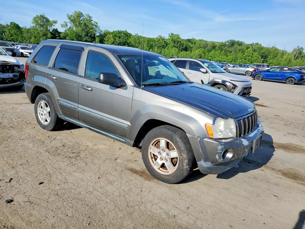 2007 Jeep Grand Cherokee Laredo Угольный vin: 1J8GR48K87C640637