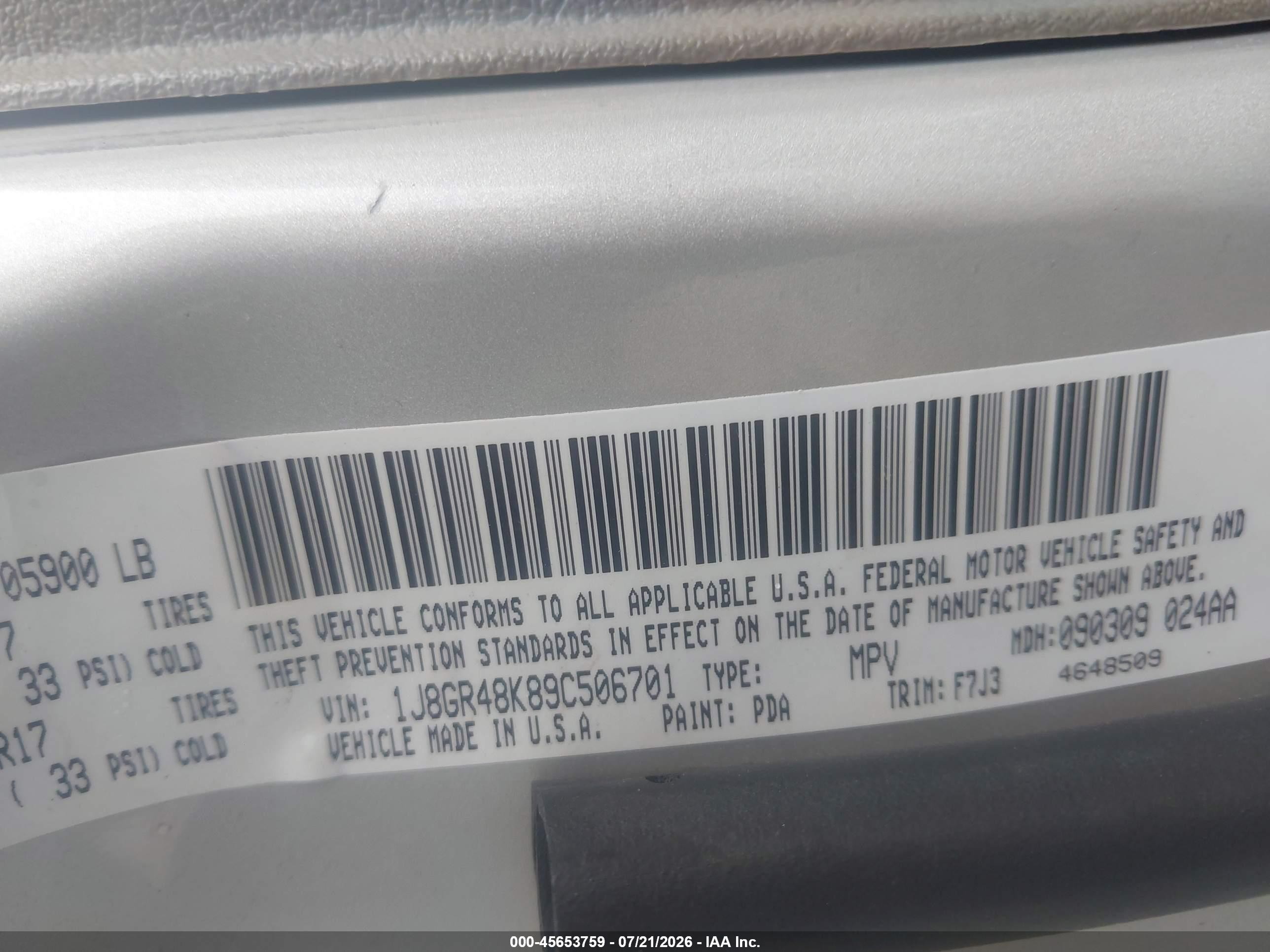 2009 Jeep Grand Cherokee Laredo Cream vin: 1J8GR48K89C506701