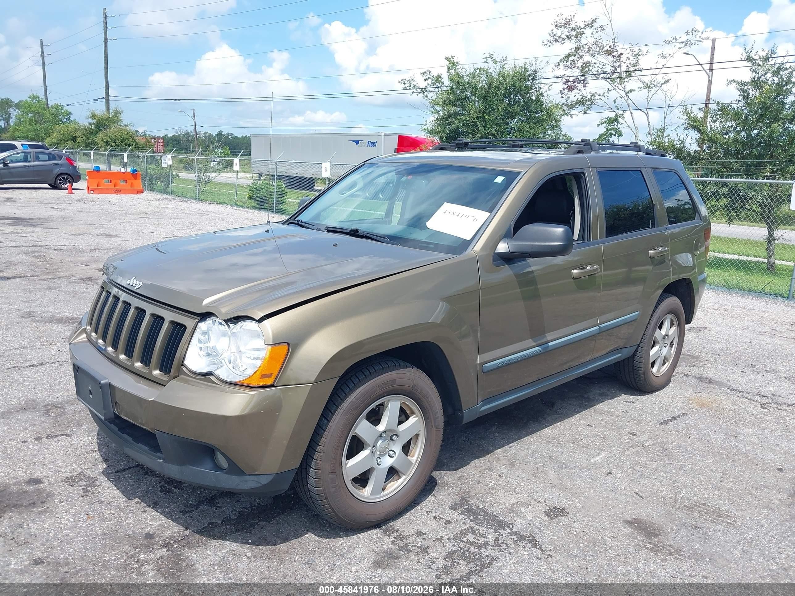 2009 Jeep Grand Cherokee Laredo Зеленый vin: 1J8GR48K89C539567