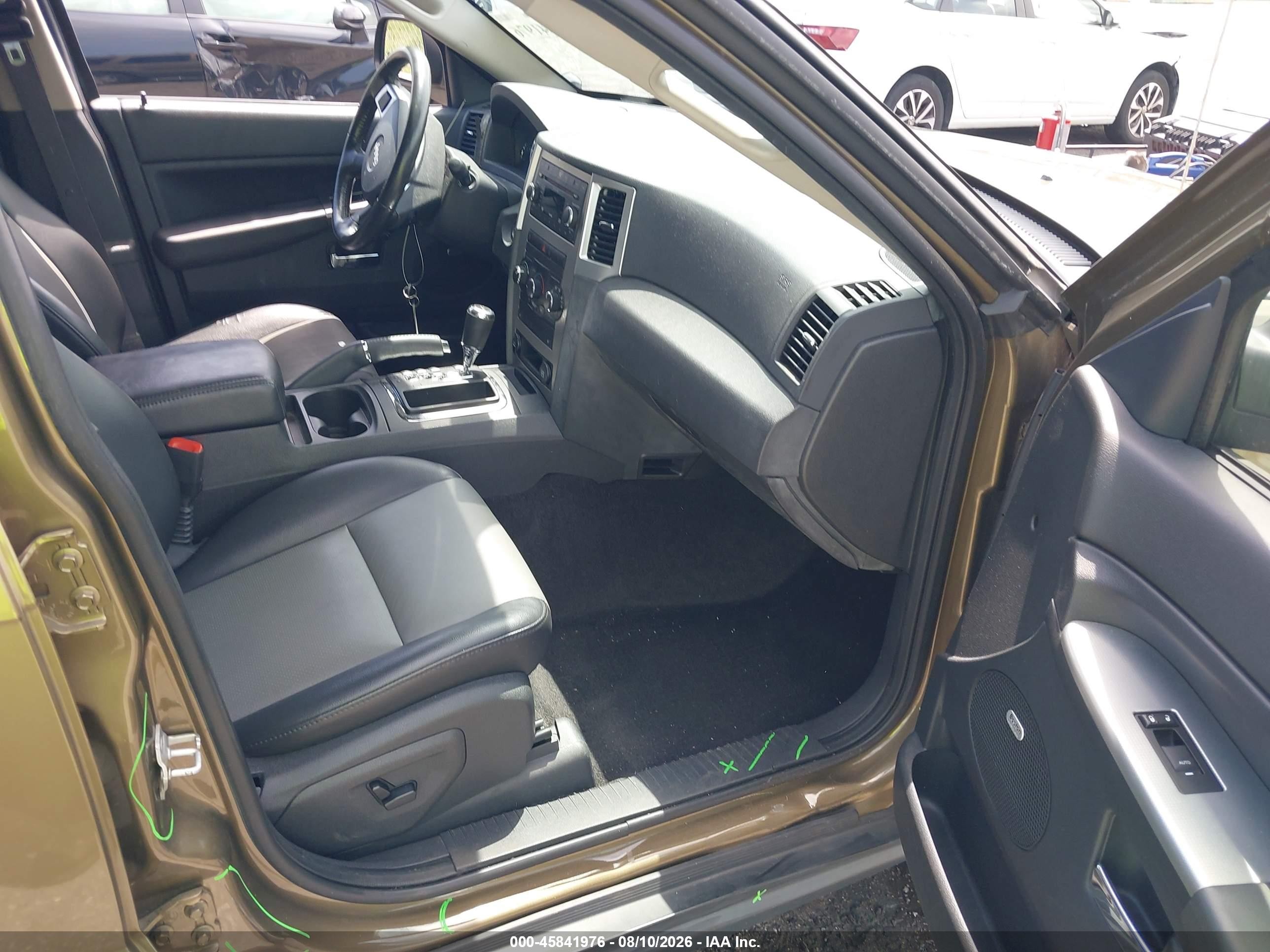 2009 Jeep Grand Cherokee Laredo Зеленый vin: 1J8GR48K89C539567