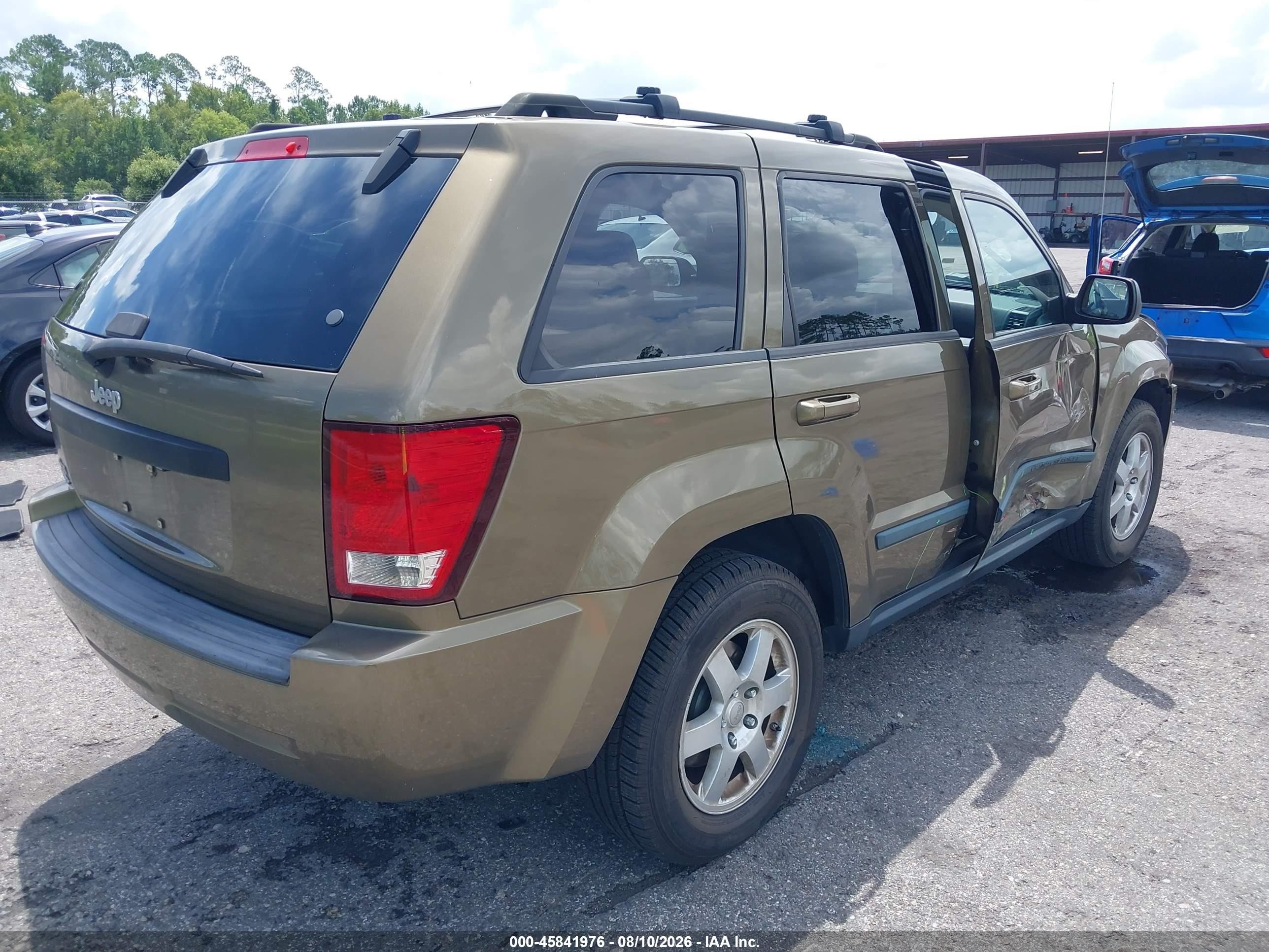 2009 Jeep Grand Cherokee Laredo Зеленый vin: 1J8GR48K89C539567