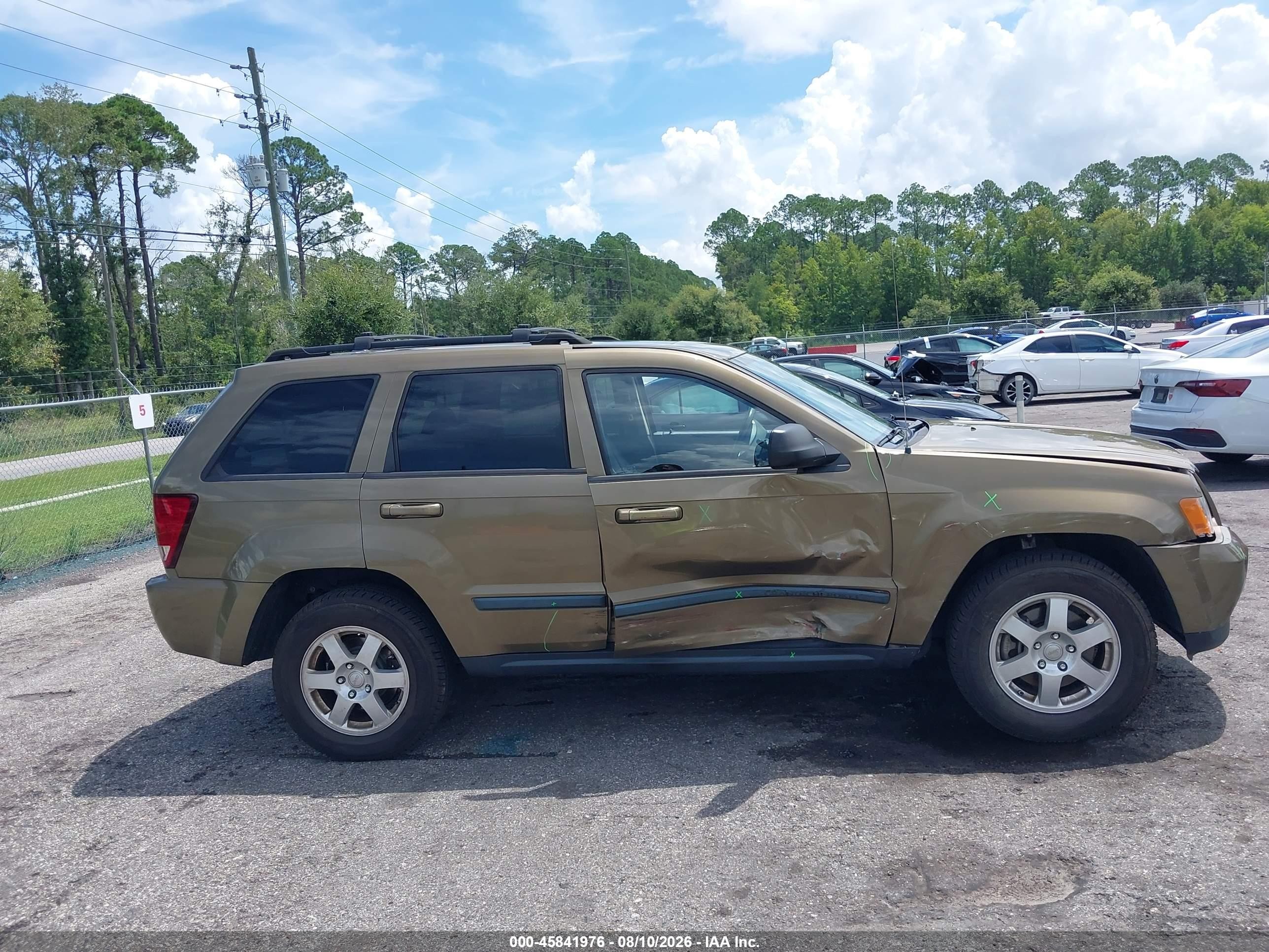2009 Jeep Grand Cherokee Laredo Зеленый vin: 1J8GR48K89C539567