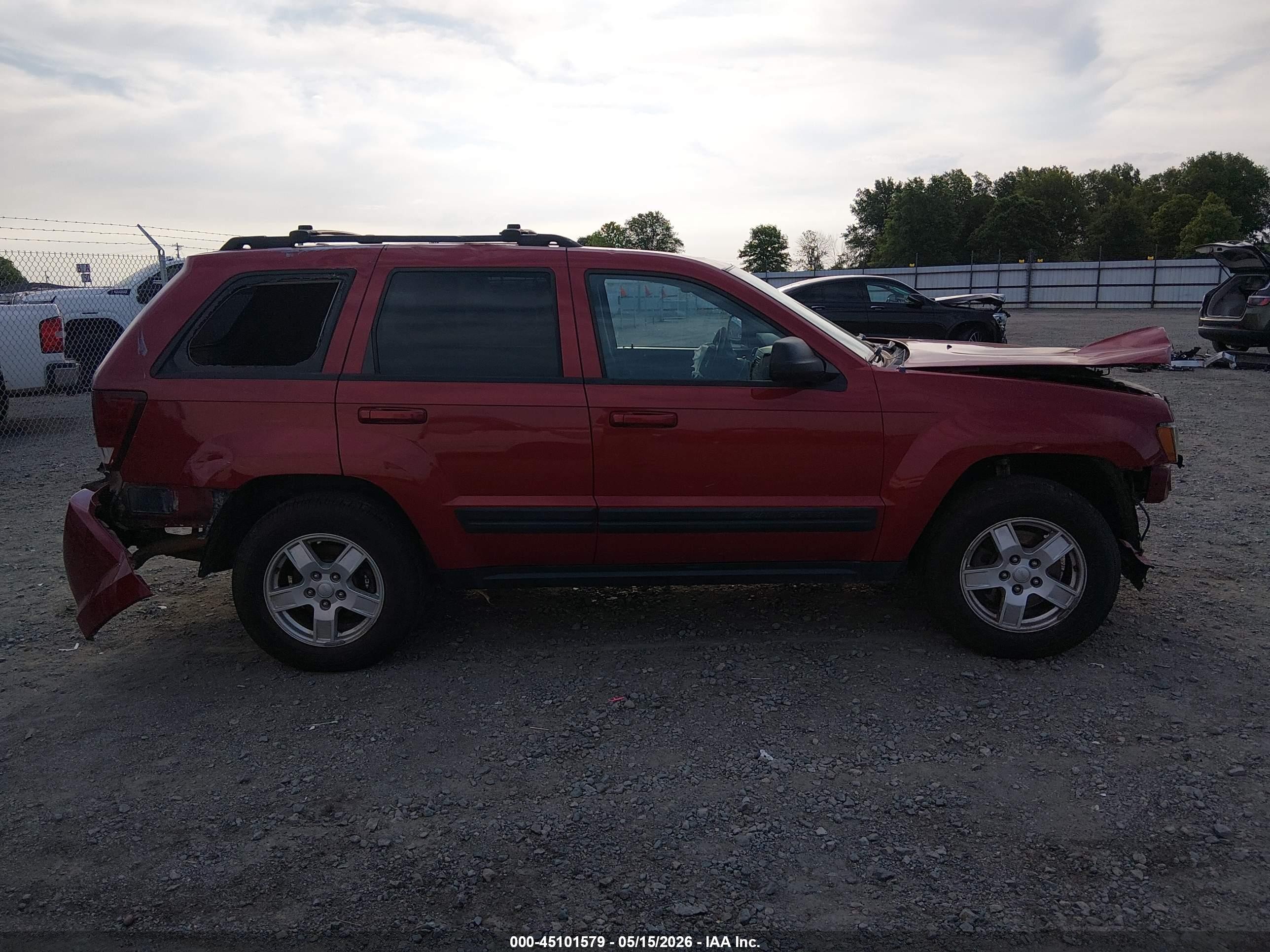 2006 Jeep Grand Cherokee Laredo Burgundy vin: 1J8GR48K96C294919