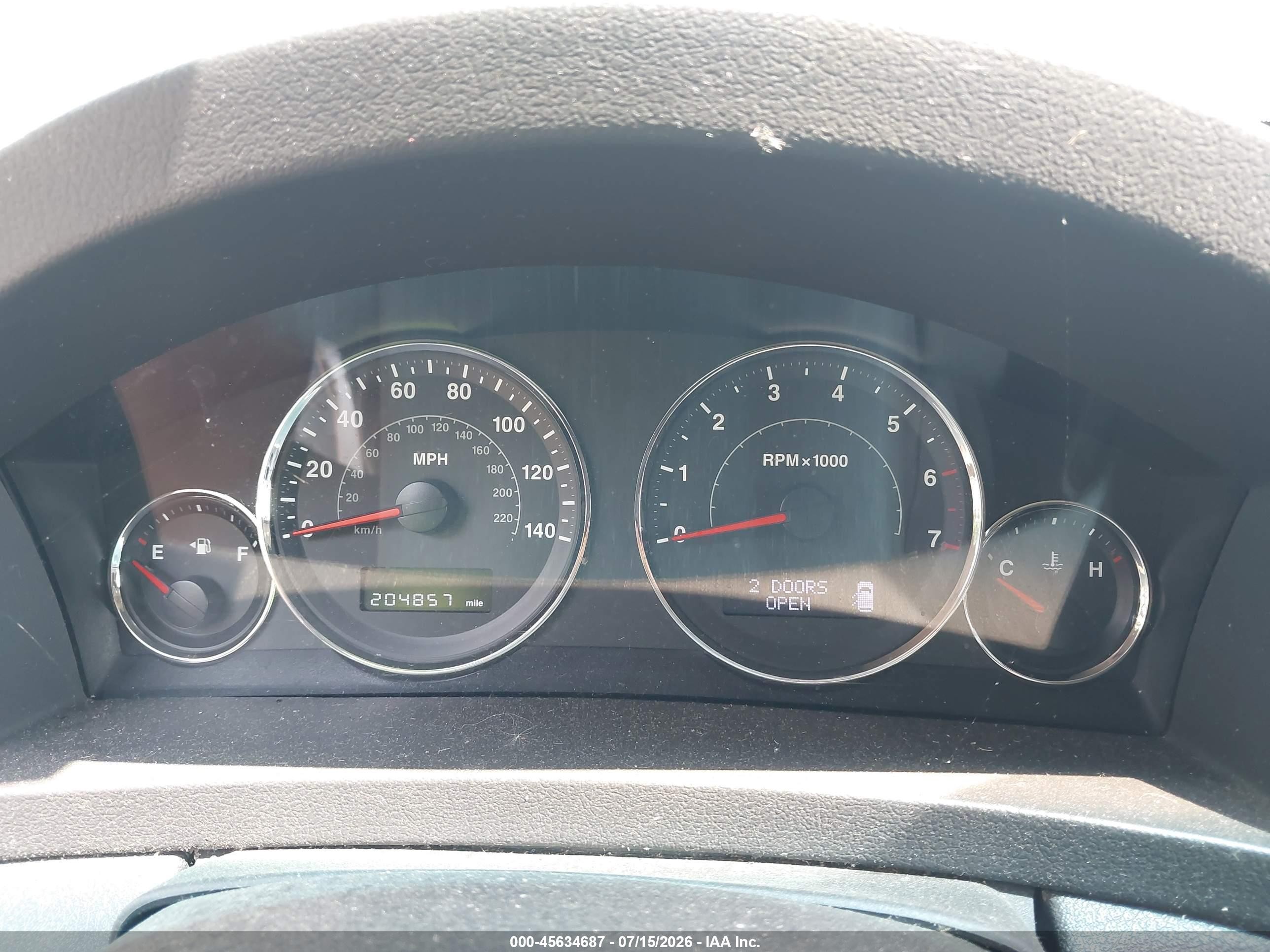2008 Jeep Grand Cherokee Laredo Tan vin: 1J8GR48K98C118326