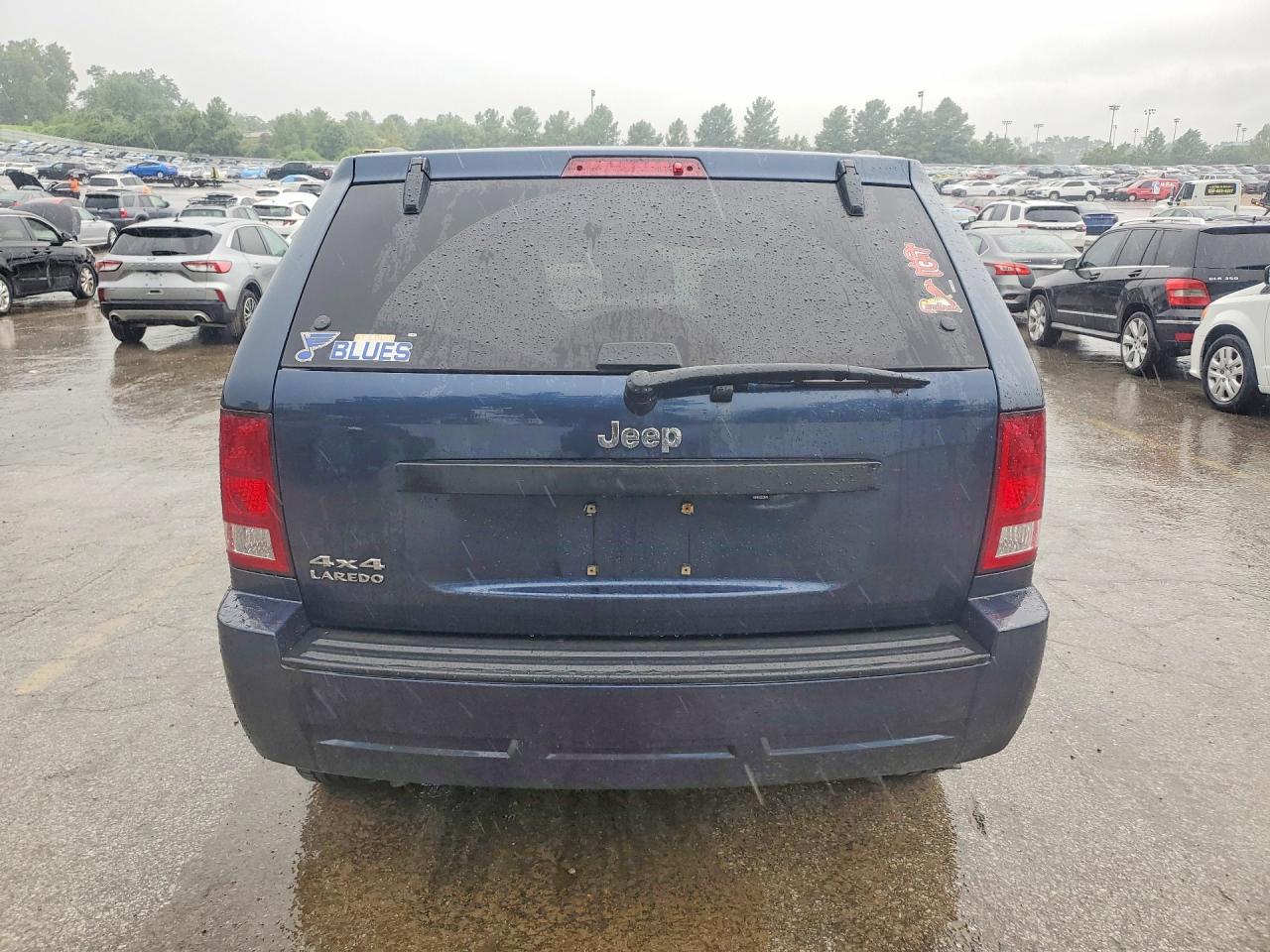 2008 Jeep Grand Cherokee Laredo Blue vin: 1J8GR48K98C212156