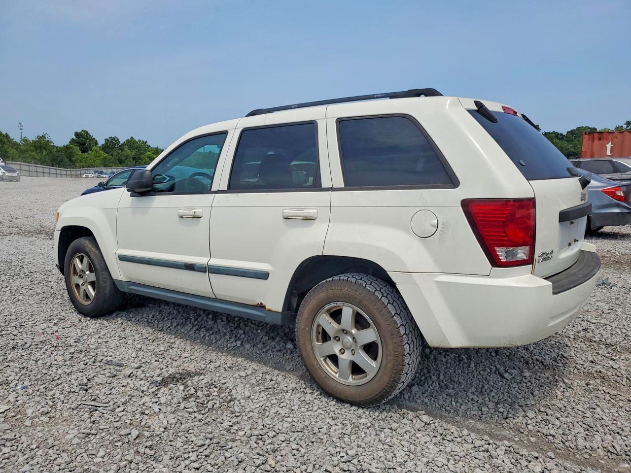 2009 Jeep Grand Cherokee Laredo White vin: 1J8GR48K99C502091