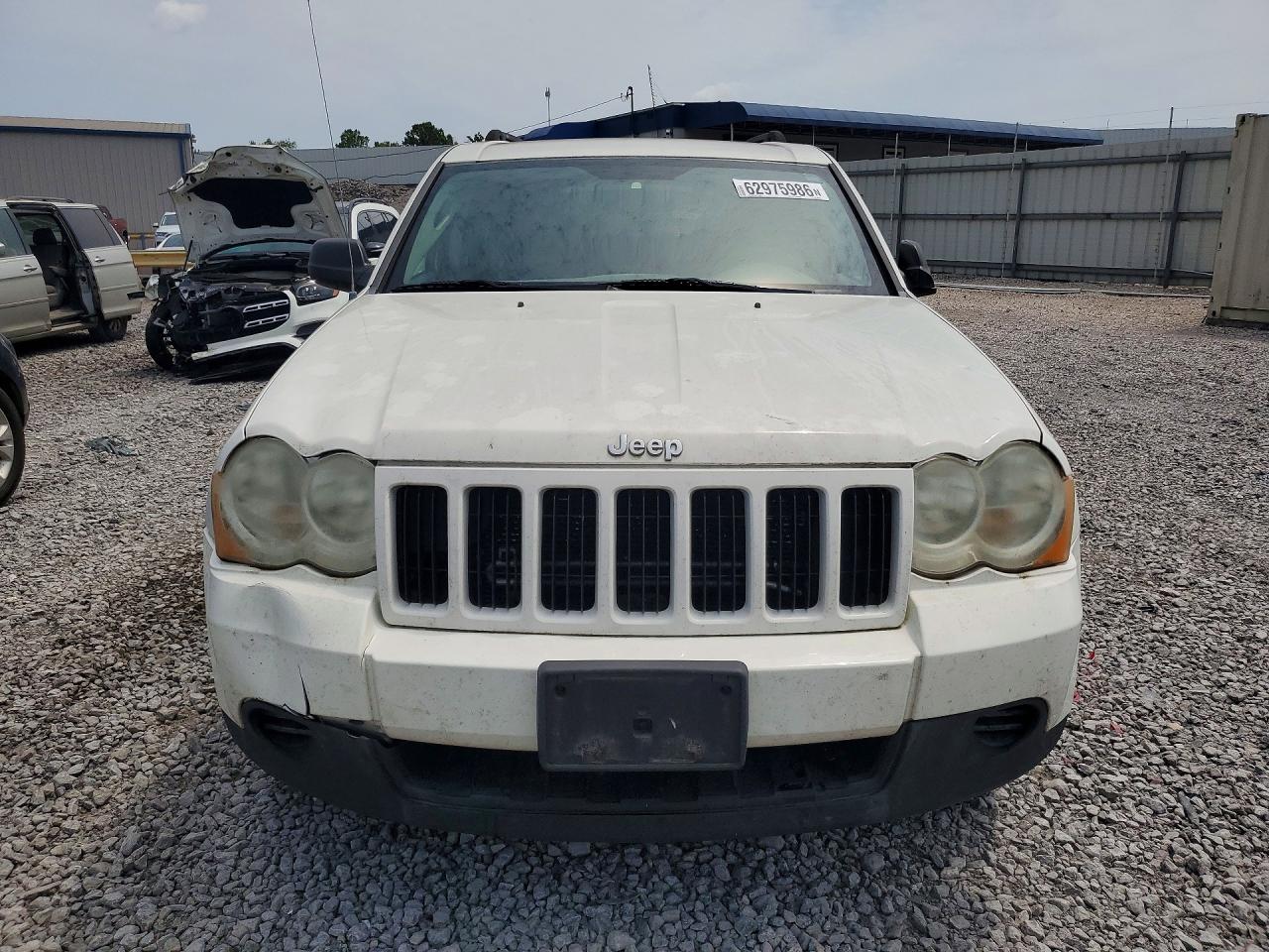 2009 Jeep Grand Cherokee Laredo White vin: 1J8GR48K99C502091
