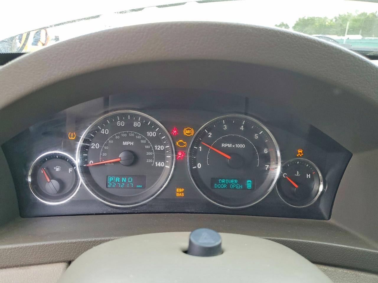 2007 Jeep Grand Cherokee Laredo Silver vin: 1J8GR48KX7C606148