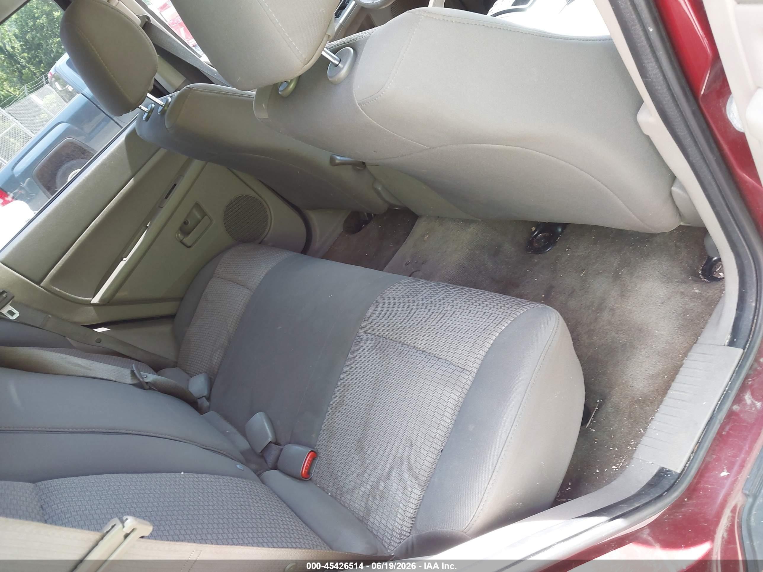 2008 Jeep Grand Cherokee Laredo Burgundy vin: 1J8GR48KX8C120831