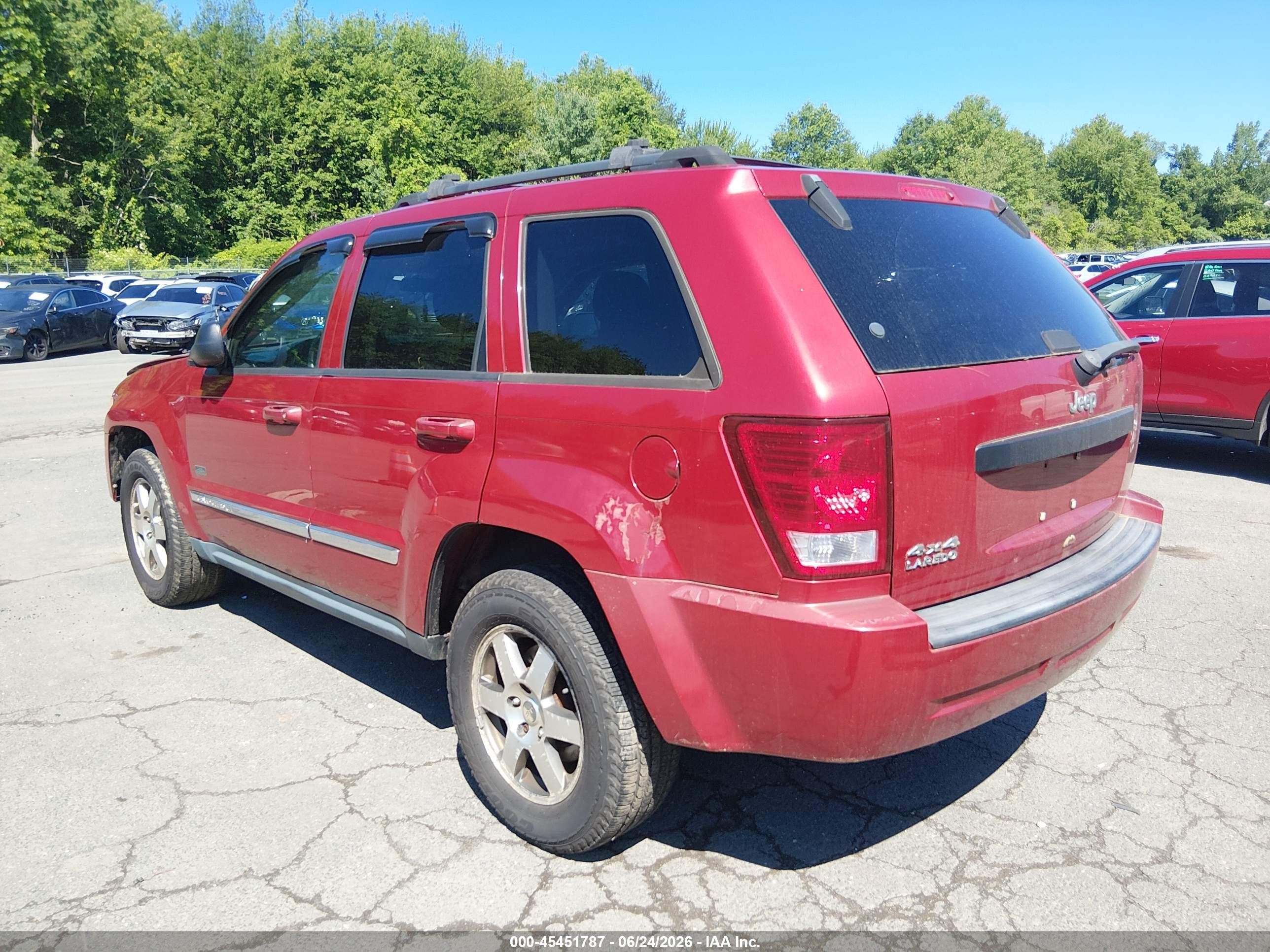 2009 Jeep Grand Cherokee Laredo Red vin: 1J8GR48KX9C543331