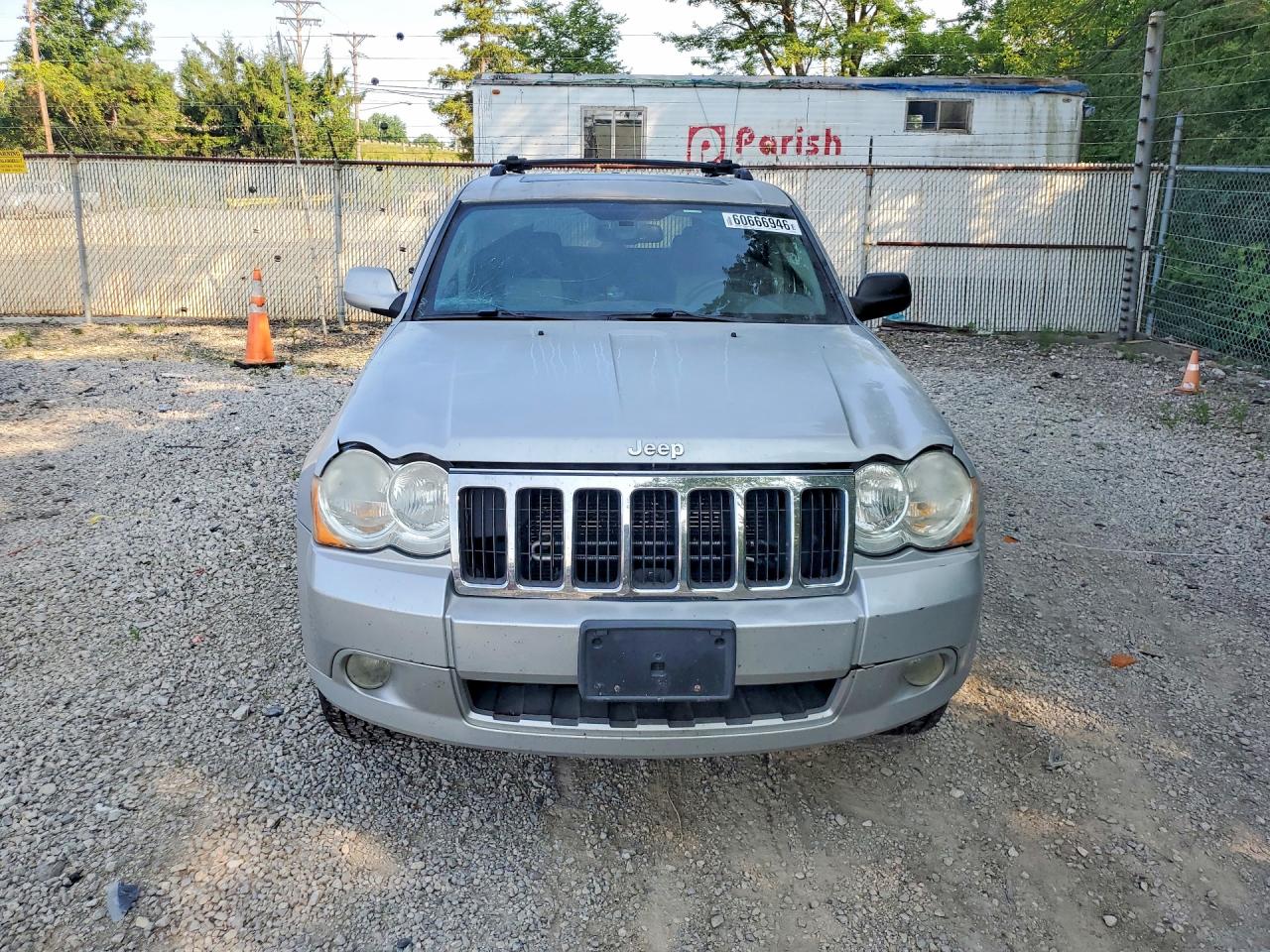 2009 Jeep Grand Cherokee Limited Silver vin: 1J8GR58K29C529428