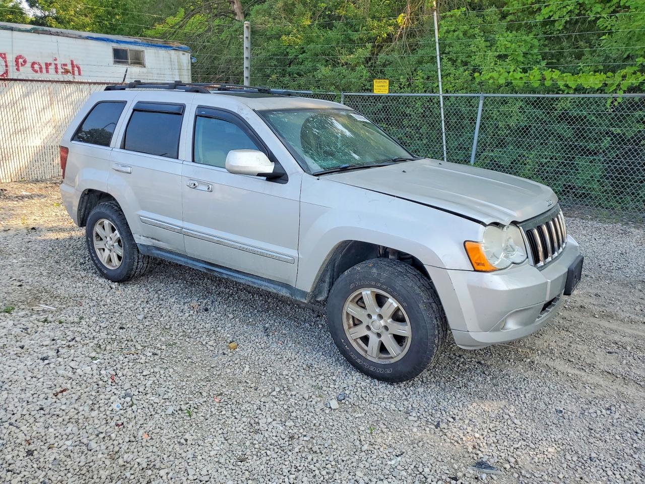 2009 Jeep Grand Cherokee Limited Silver vin: 1J8GR58K29C529428