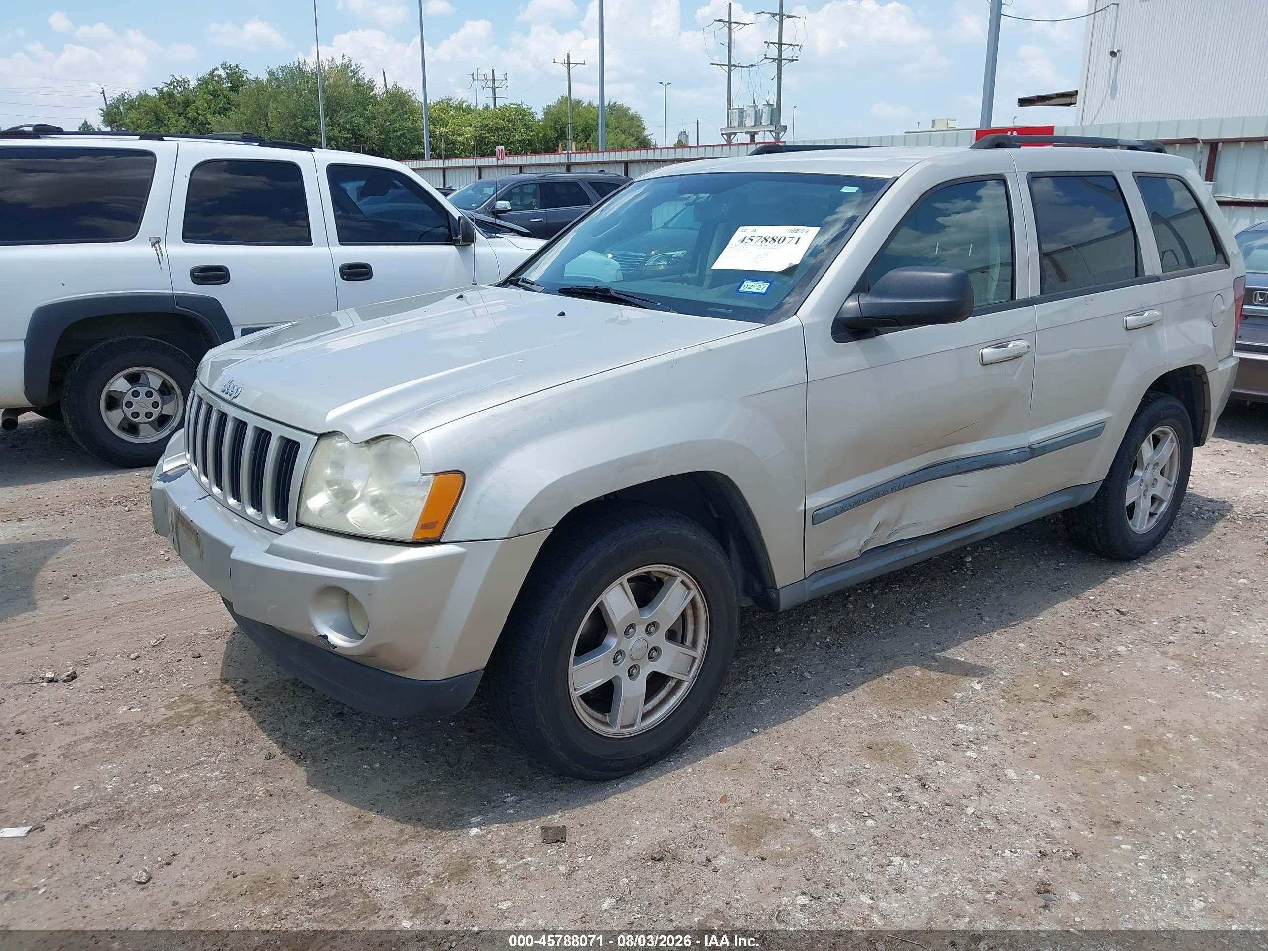 2007 Jeep Grand Cherokee Laredo Silver vin: 1J8GS48K07C538480