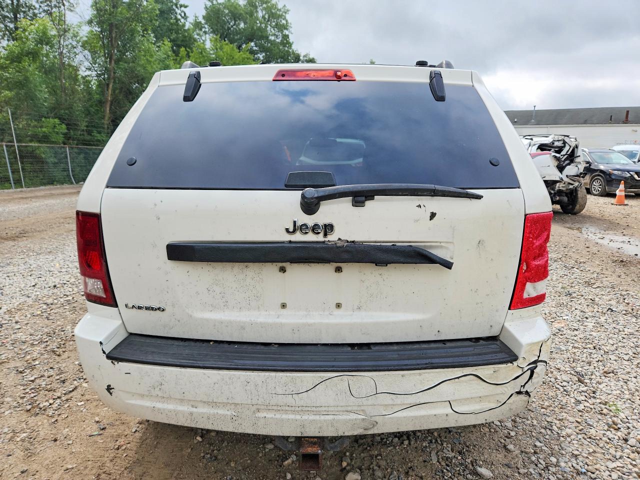 2009 Jeep Grand Cherokee Laredo White vin: 1J8GS48K09C520998