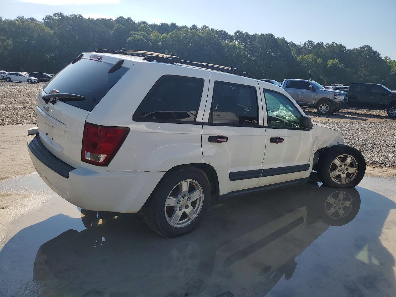 2006 Jeep Grand Cherokee Laredo White vin: 1J8GS48K16C310504