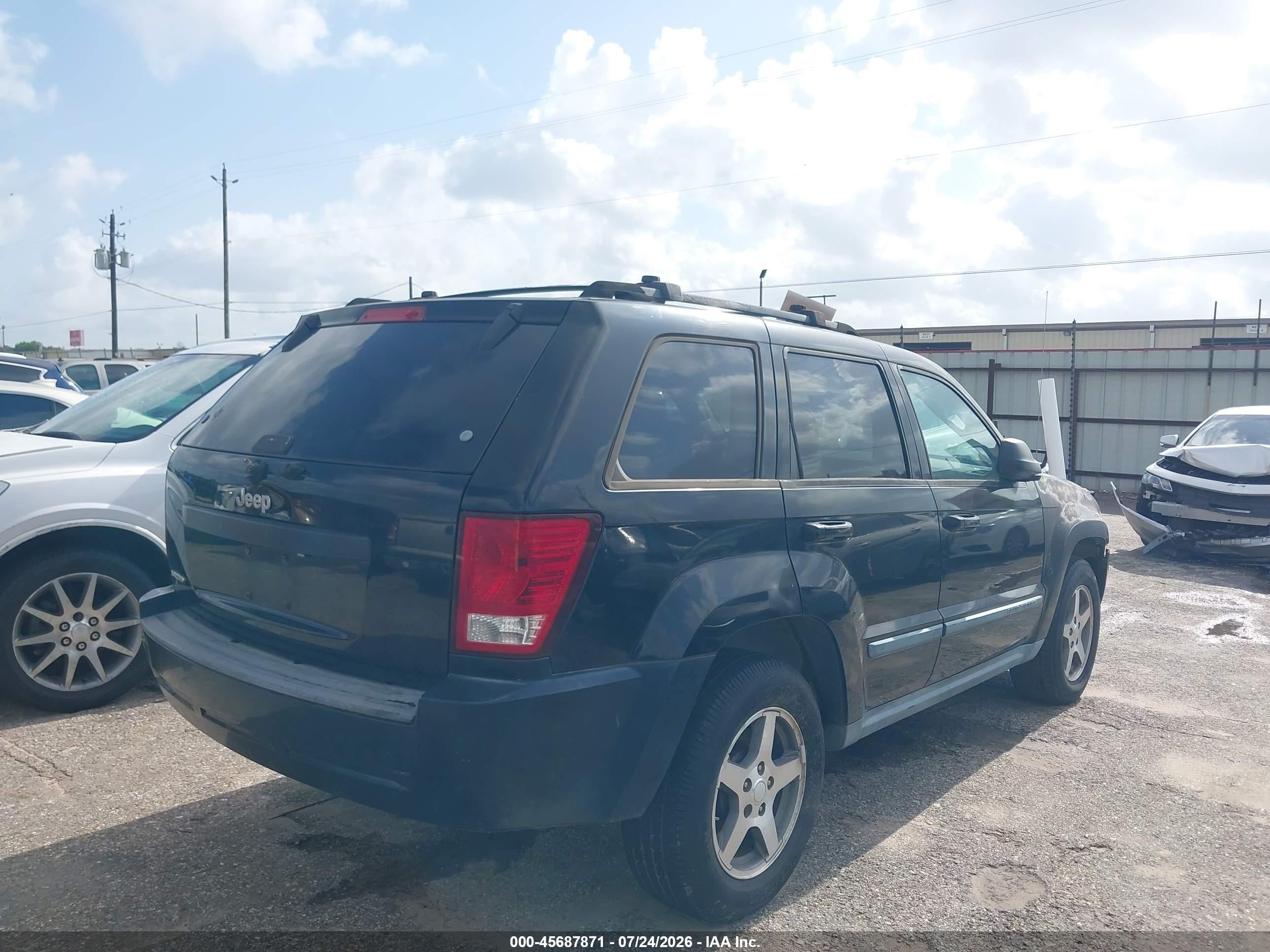 2007 Jeep Grand Cherokee Laredo Black vin: 1J8GS48K17C643559