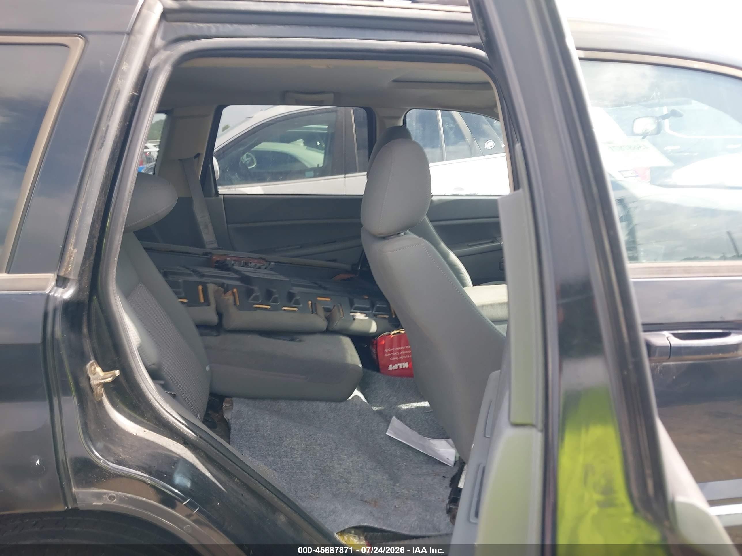 2007 Jeep Grand Cherokee Laredo Black vin: 1J8GS48K17C643559
