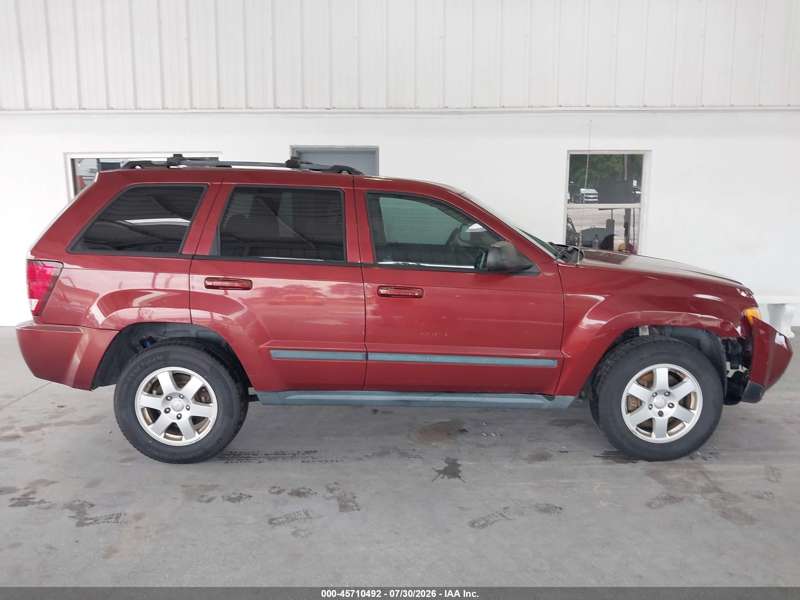 2008 Jeep Grand Cherokee Laredo Maroon vin: 1J8GS48K18C161353