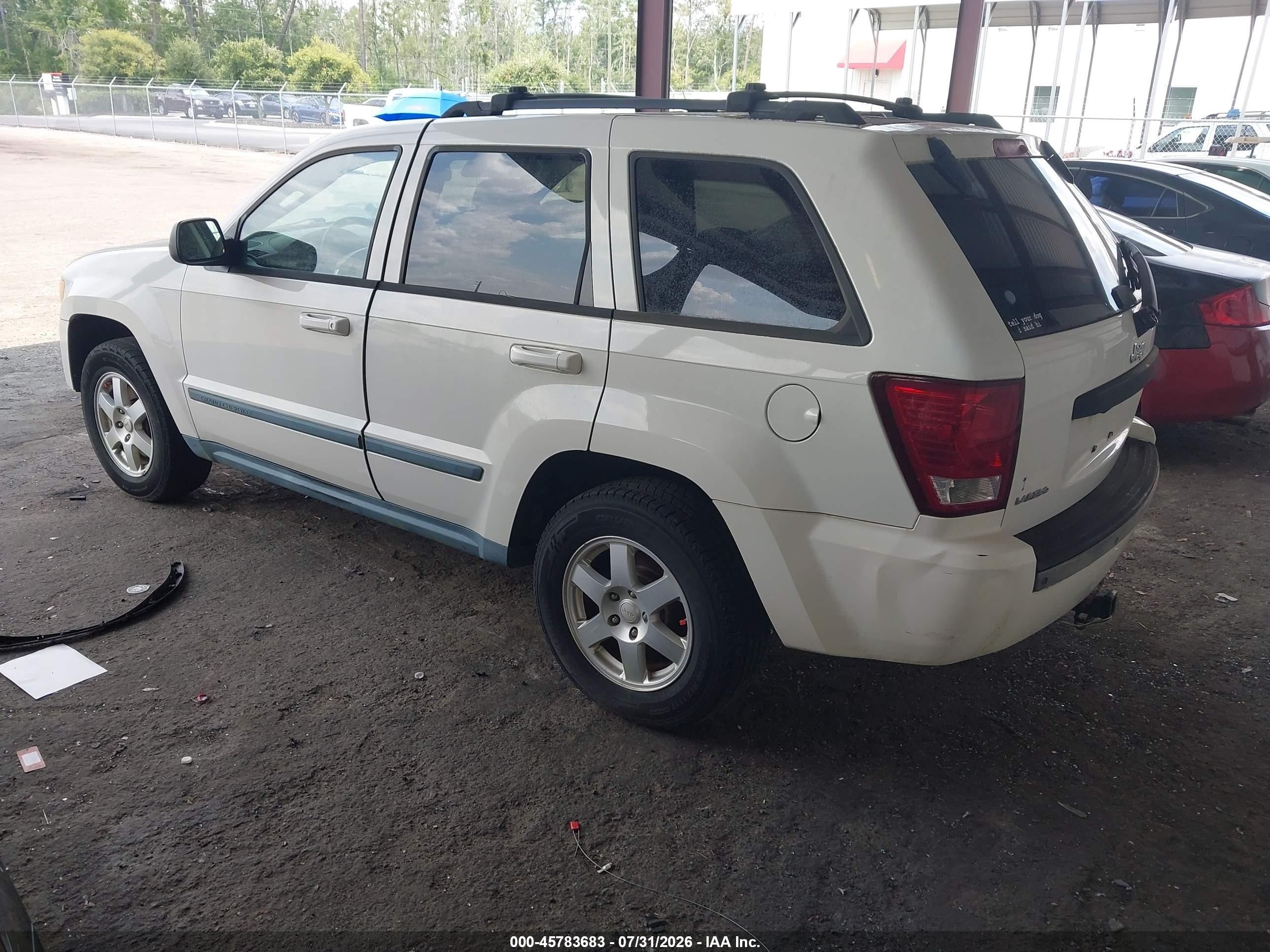 2008 Jeep Grand Cherokee Laredo White vin: 1J8GS48K18C198323
