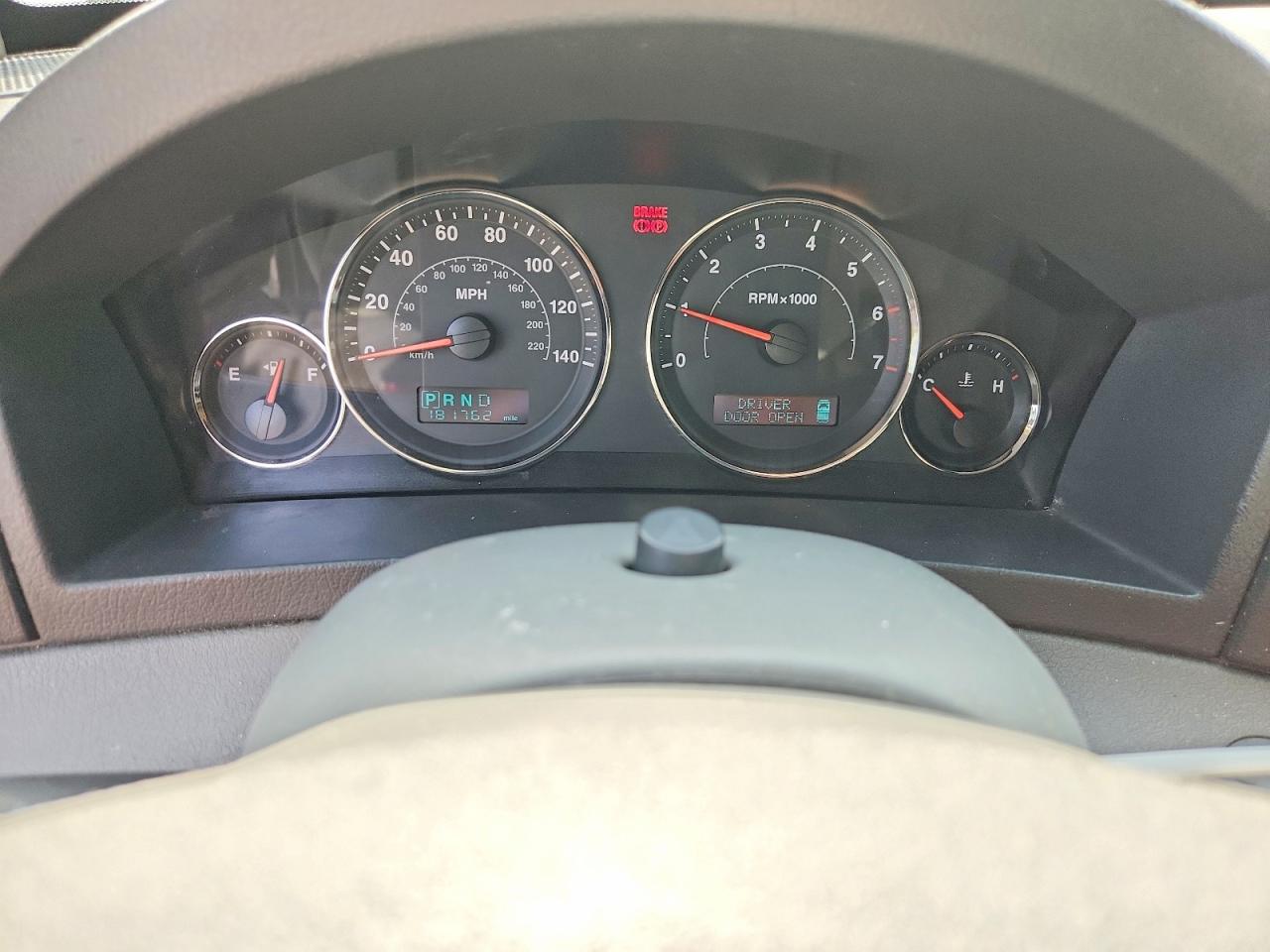 2007 Jeep Grand Cherokee Laredo Черный vin: 1J8GS48K27C516769