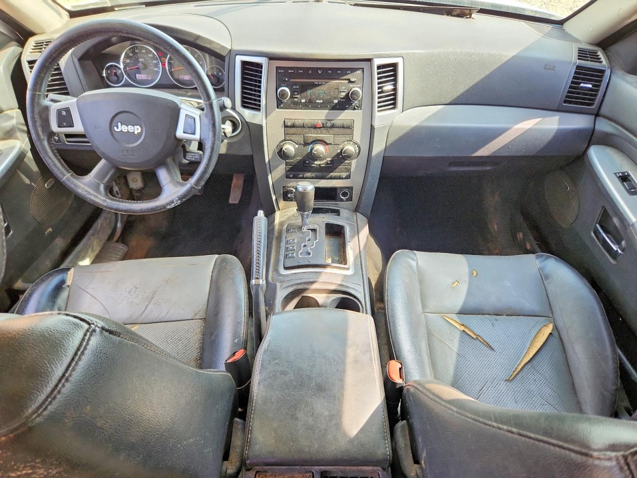 2009 Jeep Grand Cherokee Laredo Silver vin: 1J8GS48K39C545412
