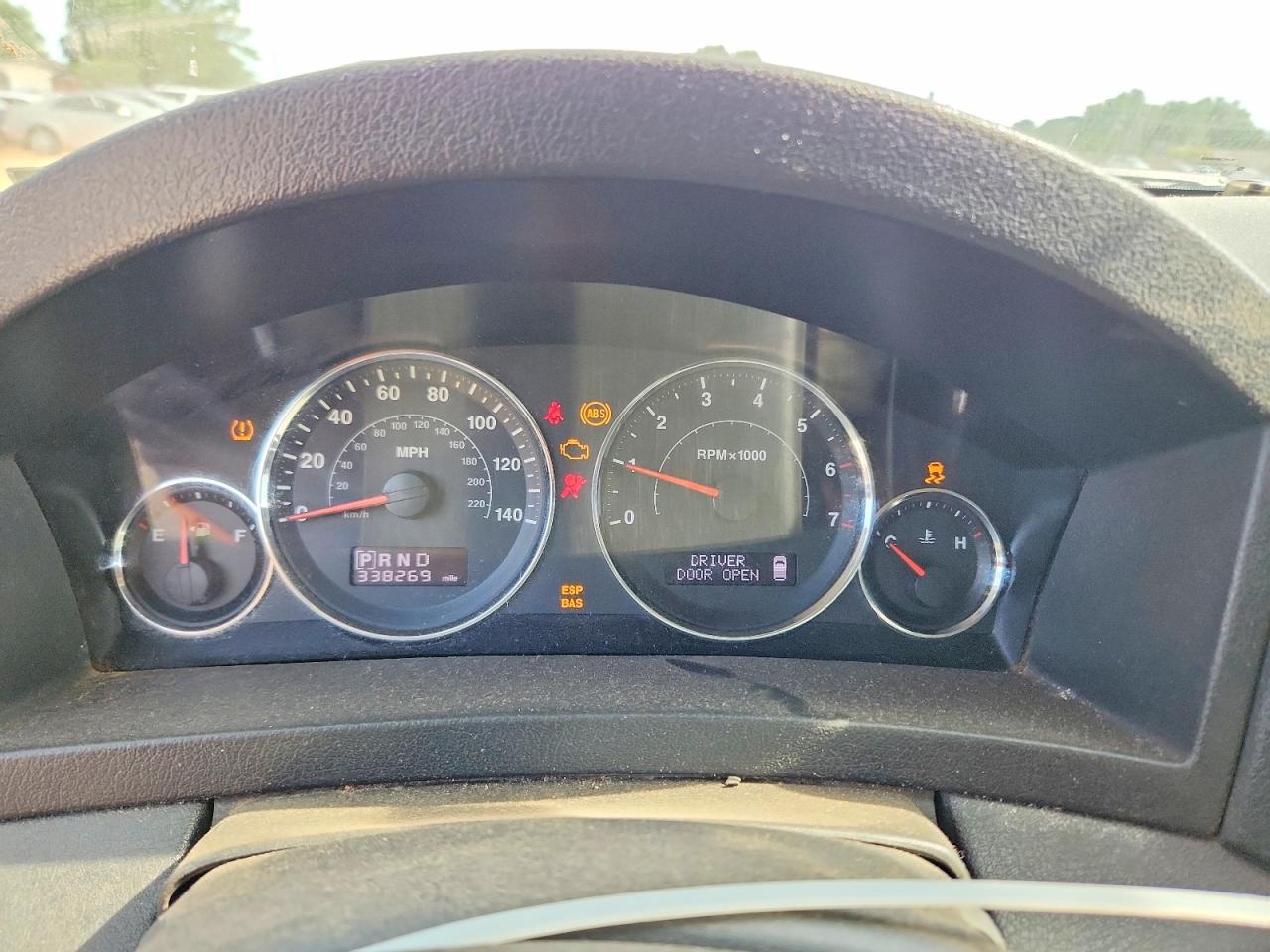 2009 Jeep Grand Cherokee Laredo Silver vin: 1J8GS48K39C545412