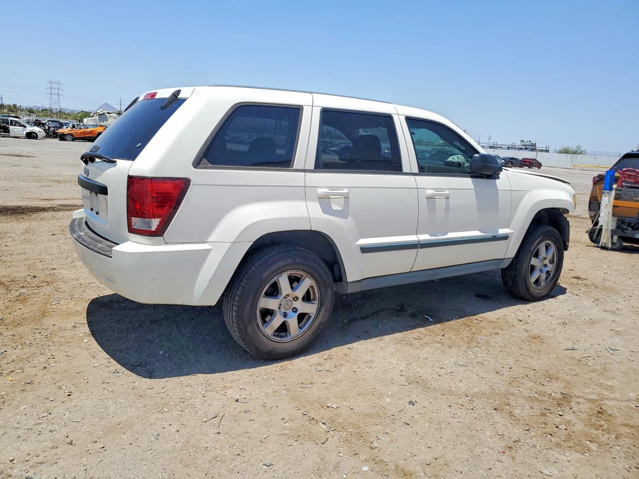 2008 Jeep Grand Cherokee White vin: 1J8GS48K48C194766