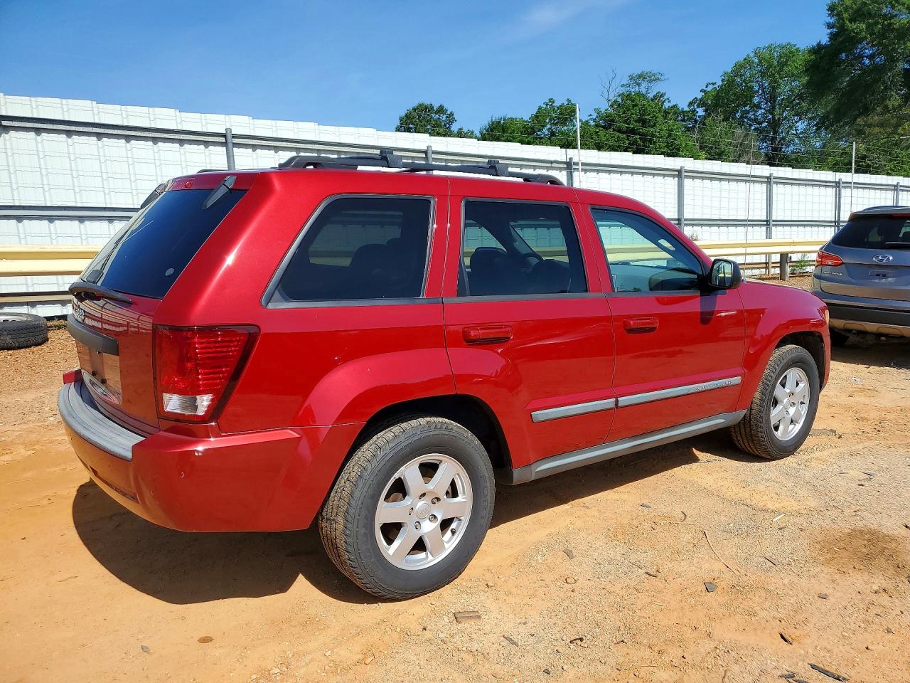 2009 Jeep Grand Cherokee Laredo Maroon vin: 1J8GS48K49C542471