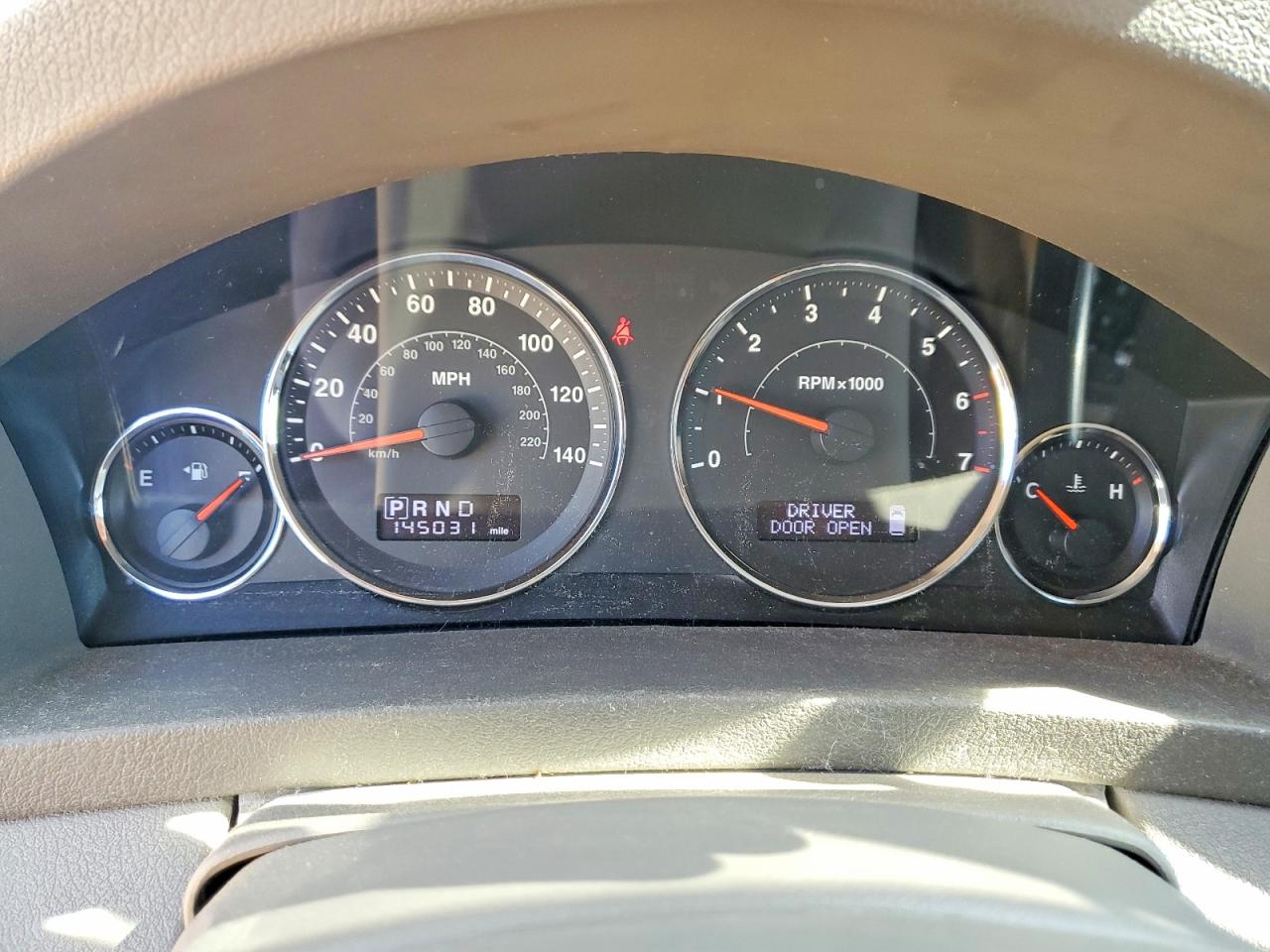 2009 Jeep Grand Cherokee Laredo Maroon vin: 1J8GS48K49C542471