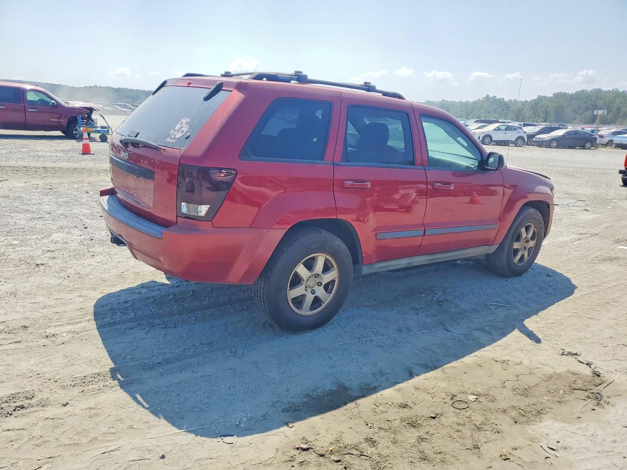 2009 Jeep Grand Cherokee Laredo Red vin: 1J8GS48K49C549940