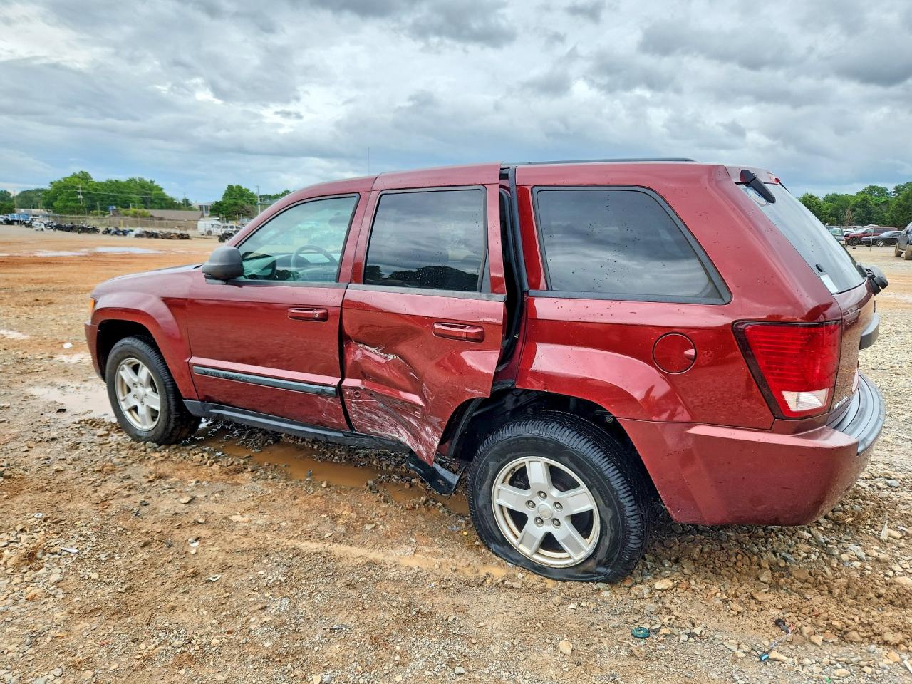 2007 Jeep Grand Cherokee Laredo Red vin: 1J8GS48K57C602481