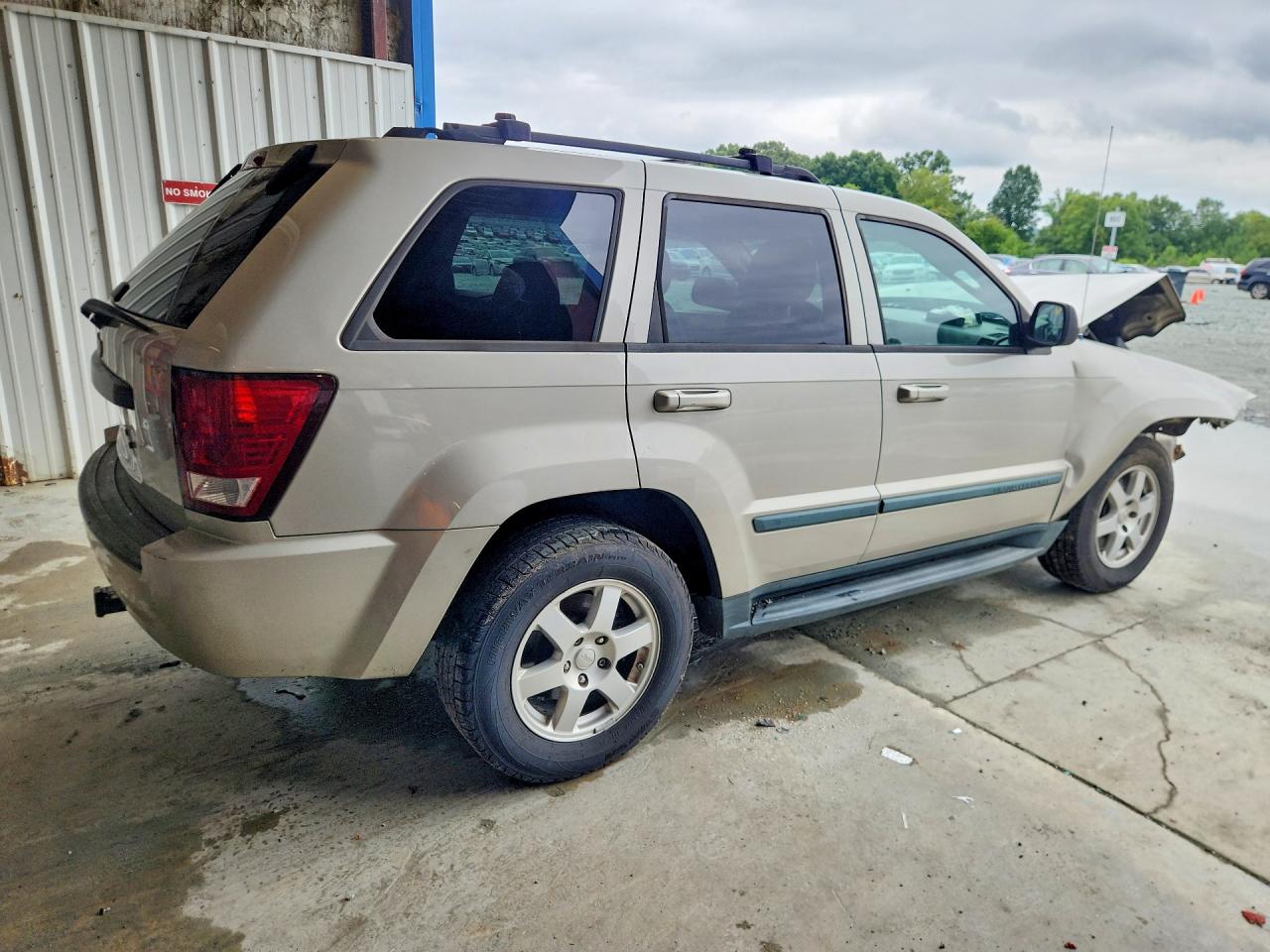 2008 Jeep Grand Cherokee Laredo Tan vin: 1J8GS48K58C107425