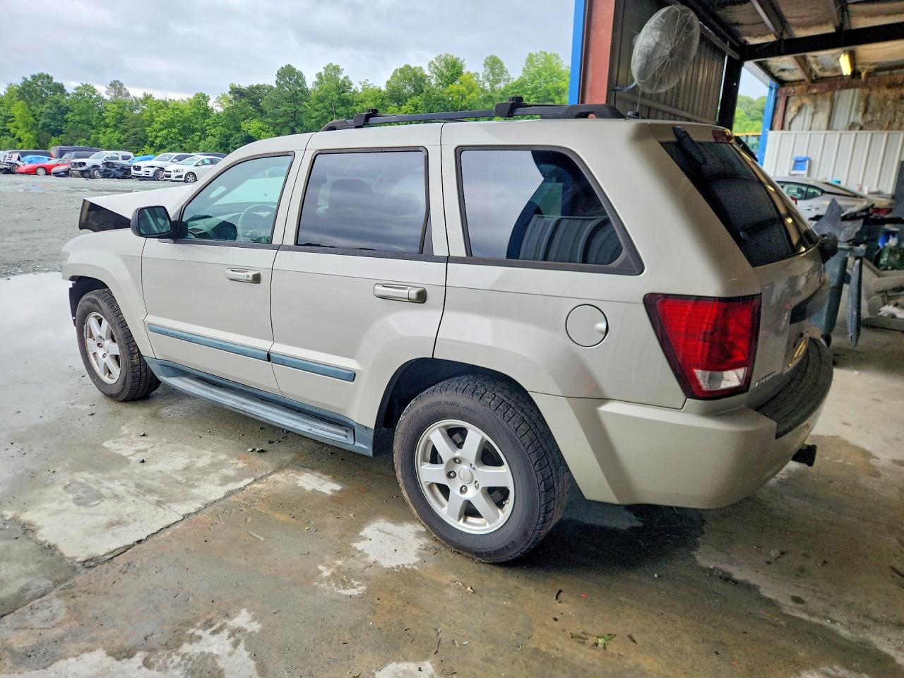2008 Jeep Grand Cherokee Laredo Tan vin: 1J8GS48K58C107425