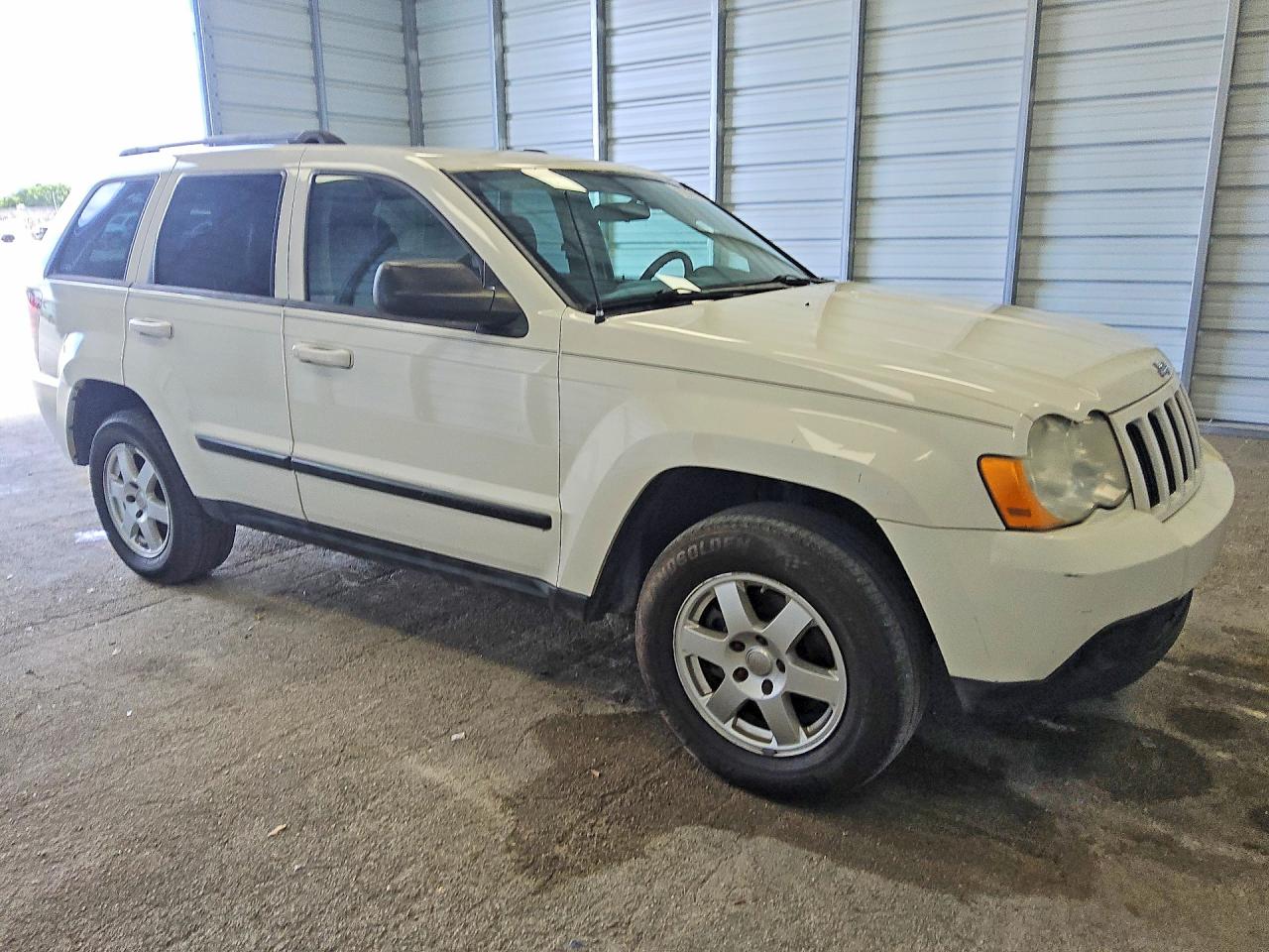 2009 Jeep Grand Cherokee Laredo White vin: 1J8GS48K59C538302