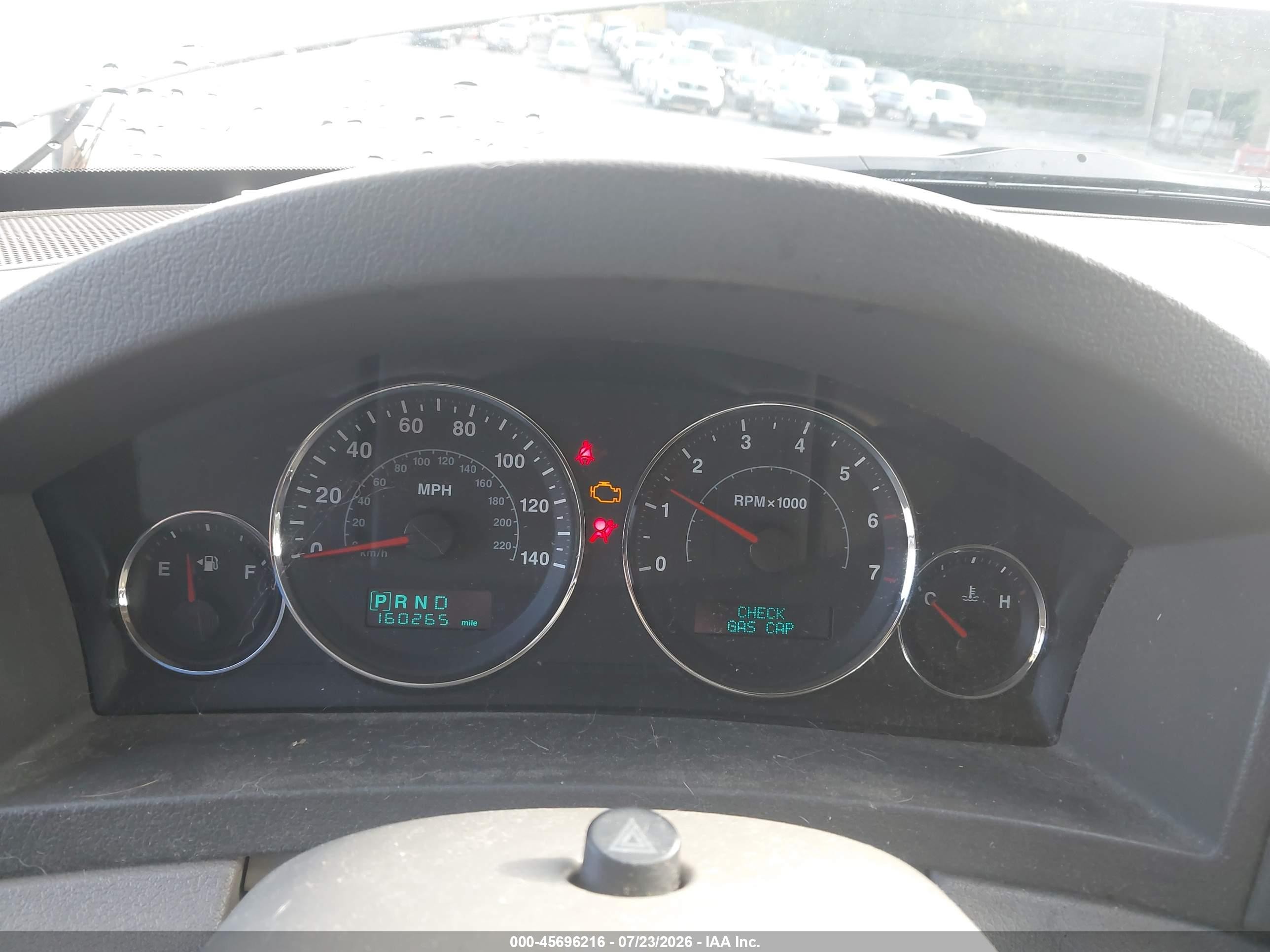 2007 Jeep Grand Cherokee Laredo Серебряный vin: 1J8GS48K67C545434