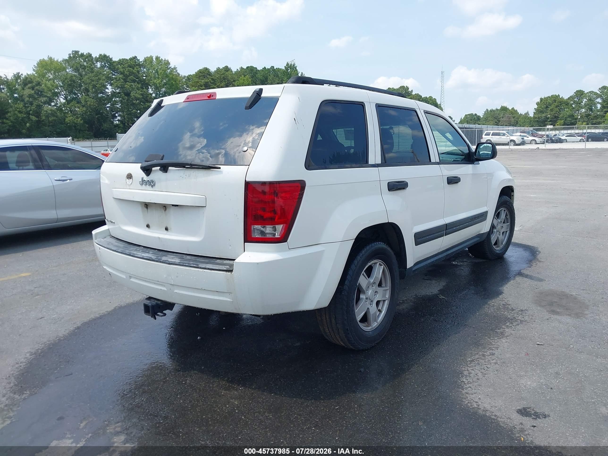 2006 Jeep Grand Cherokee Laredo White vin: 1J8GS48K76C155649