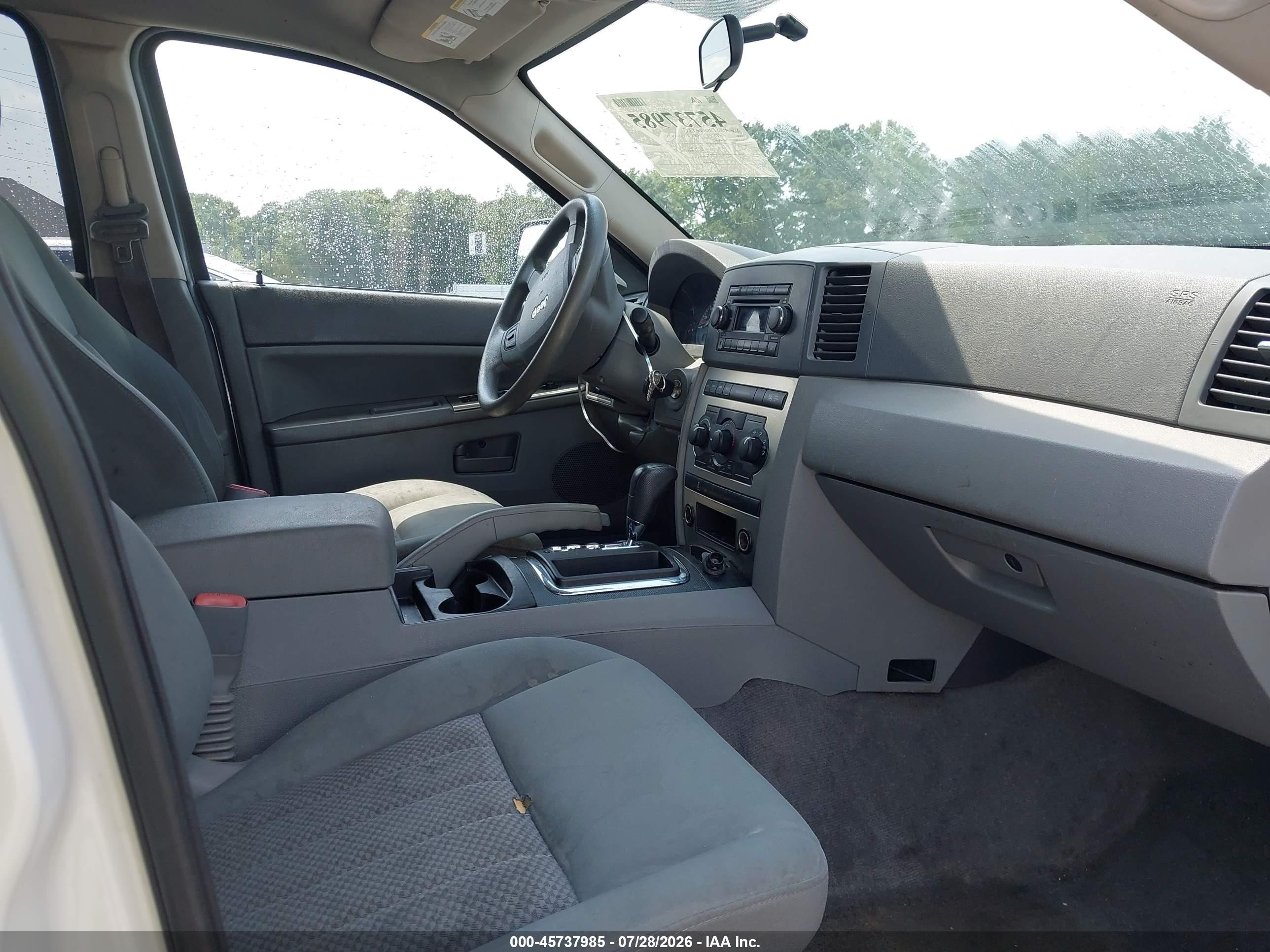 2006 Jeep Grand Cherokee Laredo White vin: 1J8GS48K76C155649