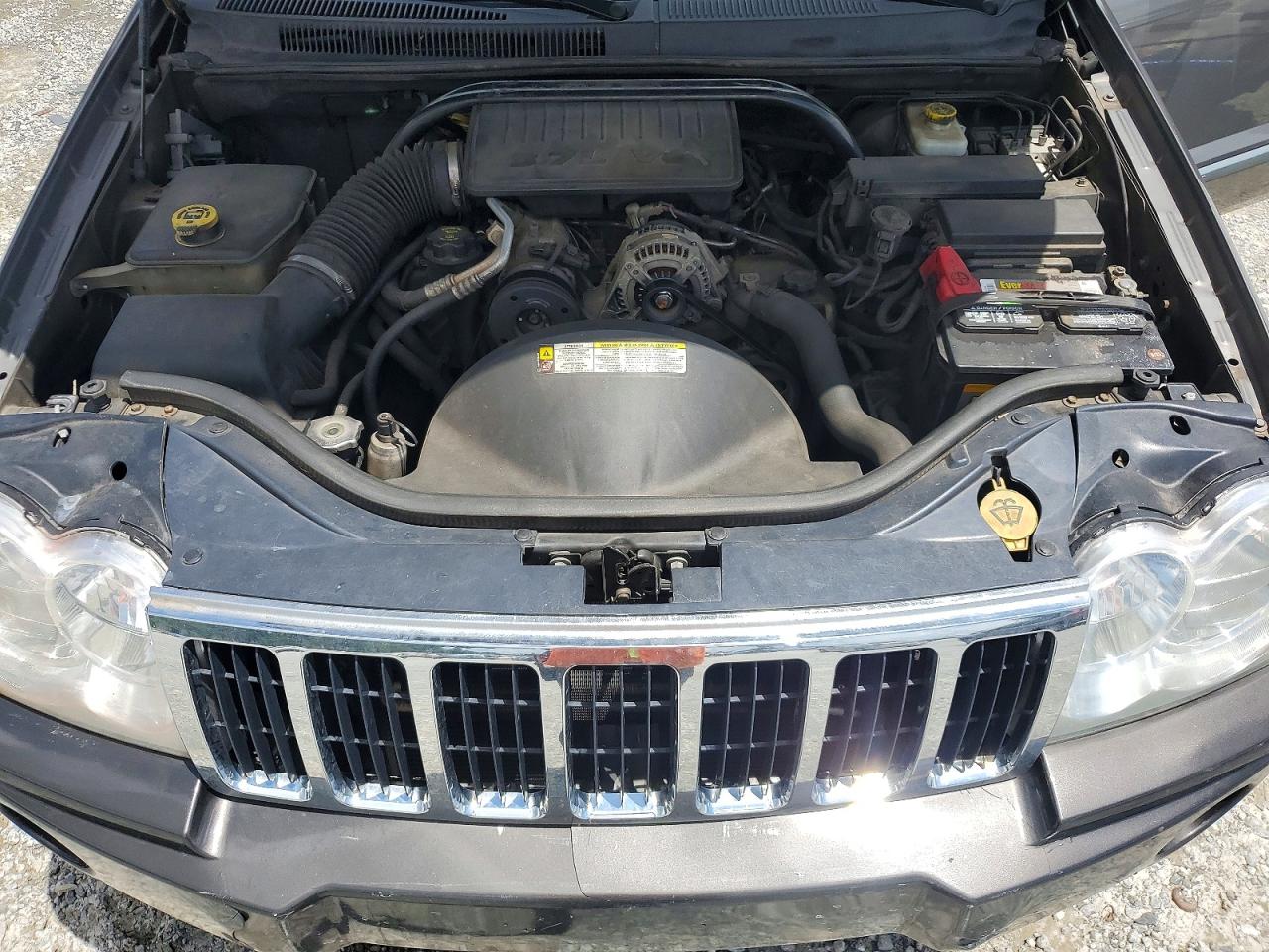 2007 Jeep Grand Cherokee Laredo Gray vin: 1J8GS48K77C627897