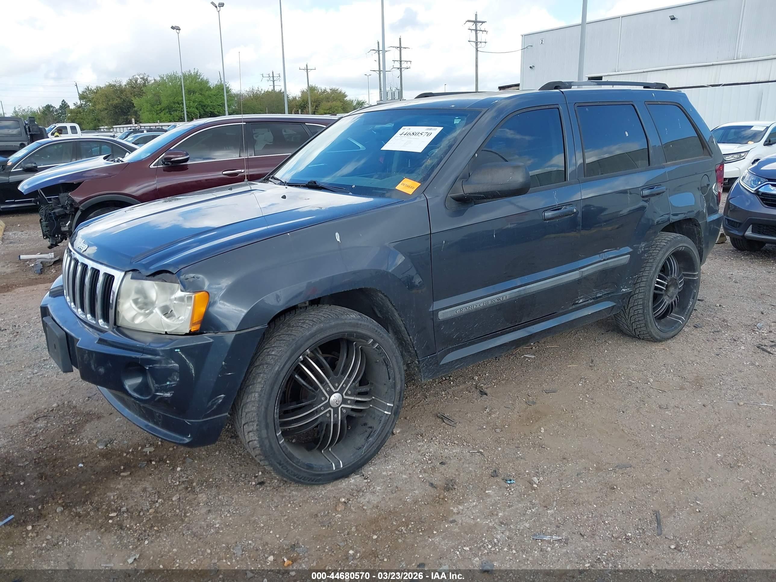 2007 Jeep Grand Cherokee Laredo Зеленый vin: 1J8GS48K87C526478