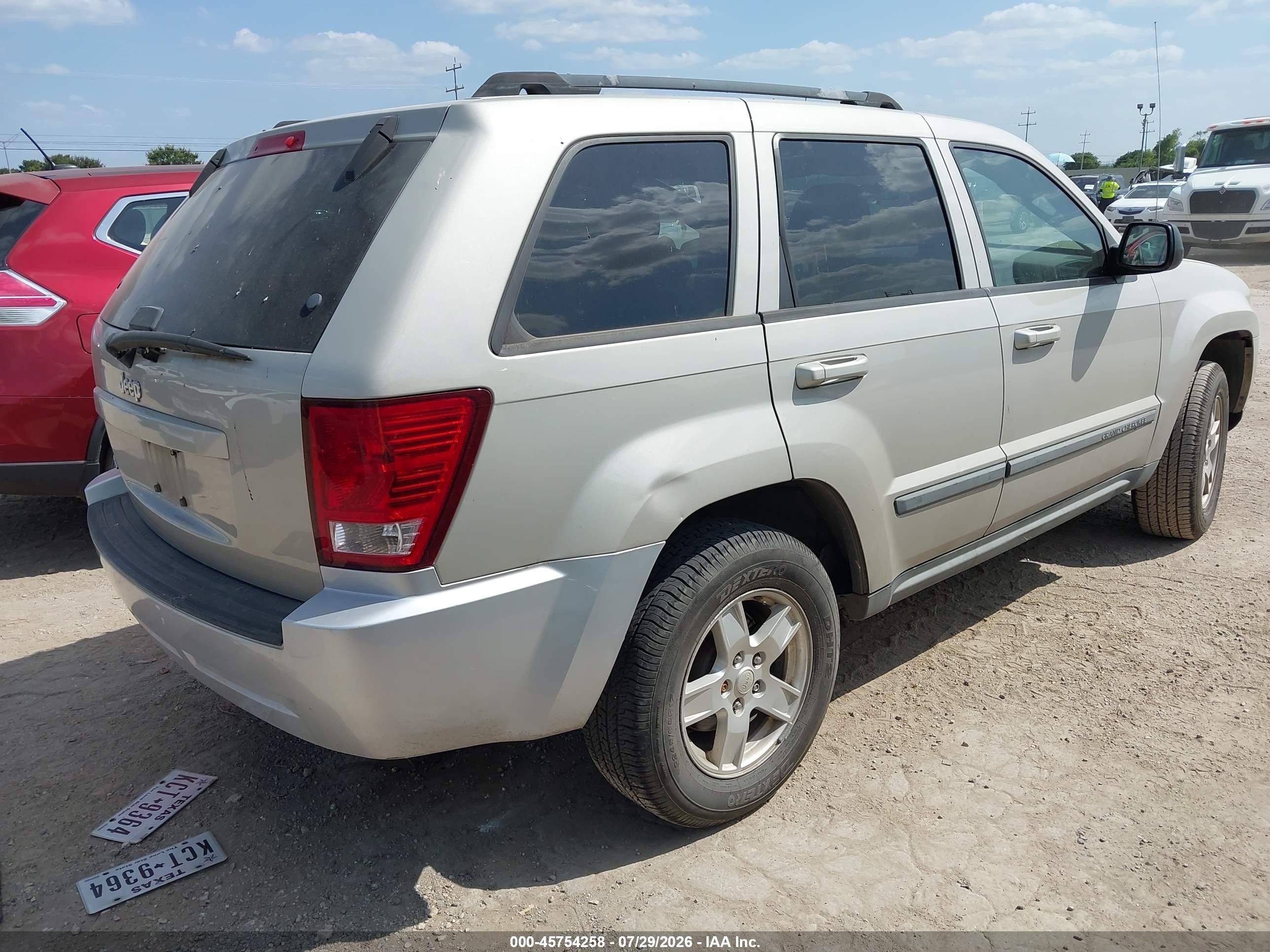2007 Jeep Grand Cherokee Laredo Beige vin: 1J8GS48K87C535603