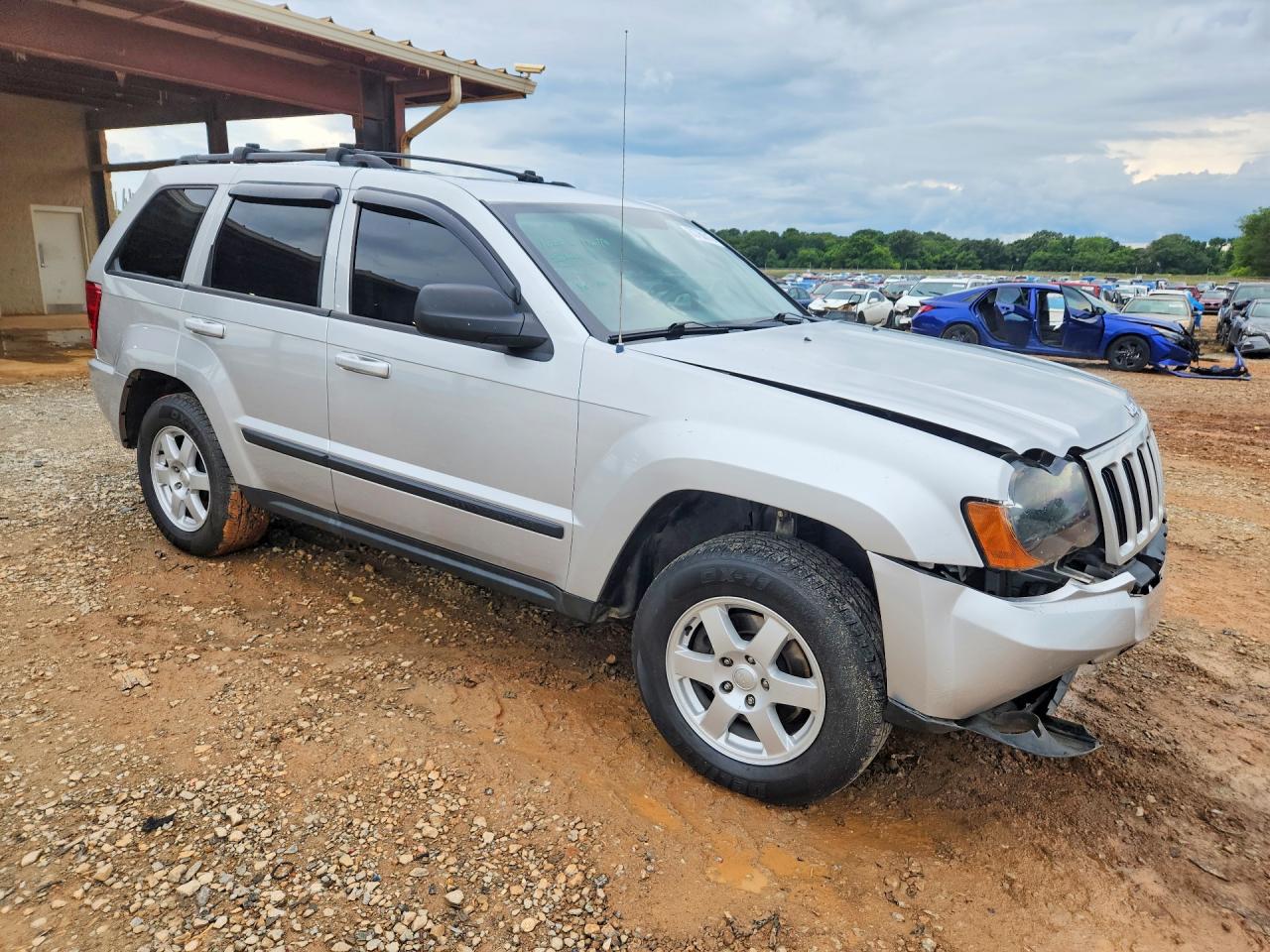 2009 Jeep Grand Cherokee Laredo Silver vin: 1J8GS48K89C539024