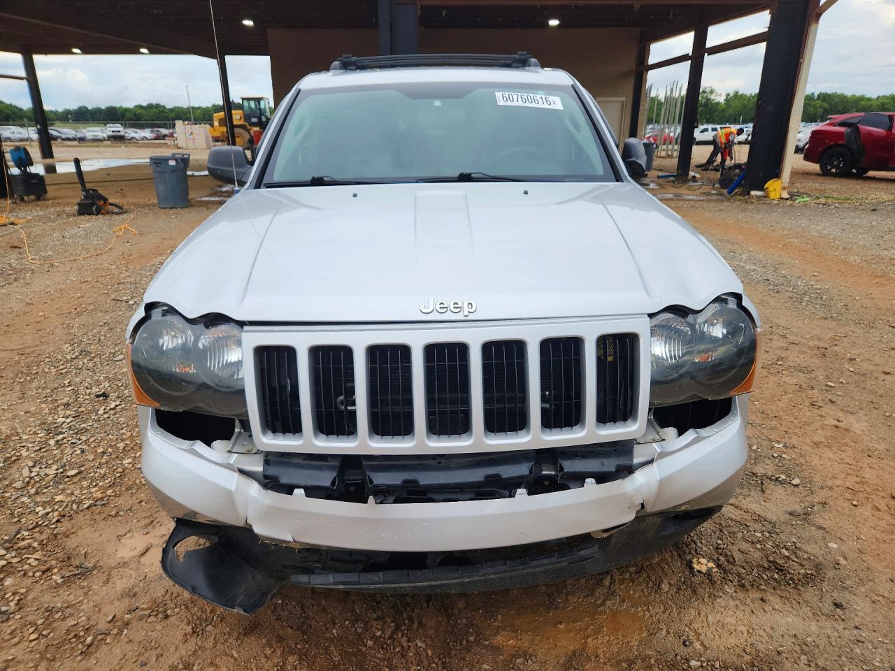 2009 Jeep Grand Cherokee Laredo Silver vin: 1J8GS48K89C539024