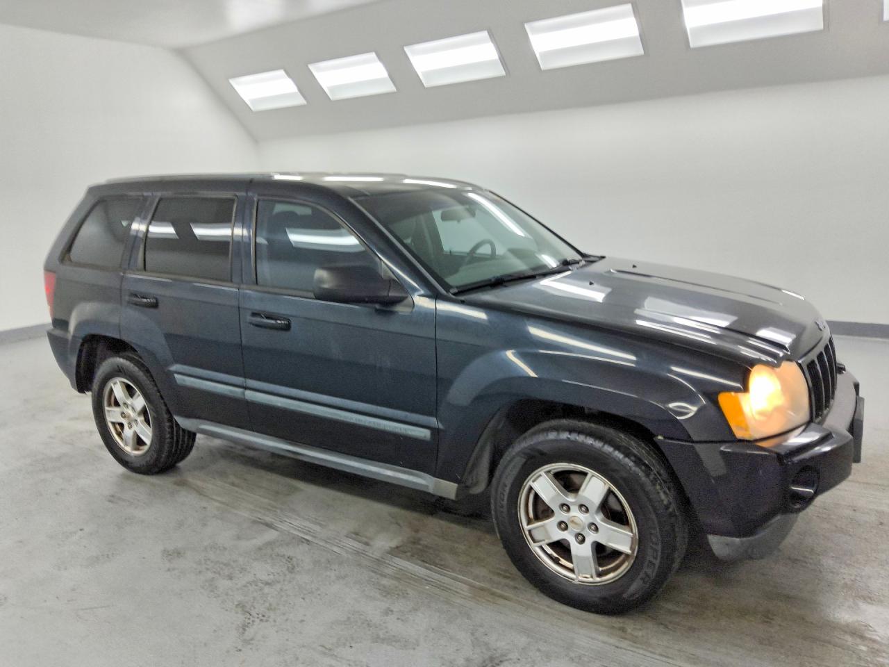 2007 Jeep Grand Cherokee Черный vin: 1J8GS48K97C657693