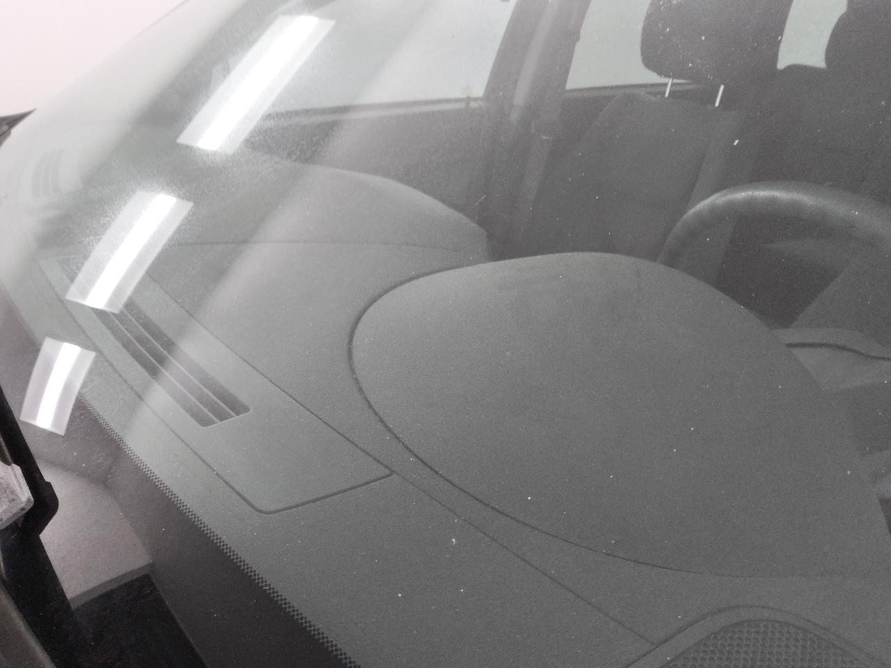 2007 Jeep Grand Cherokee Черный vin: 1J8GS48K97C657693 Damage: Windshield, Broken, Replacement Required